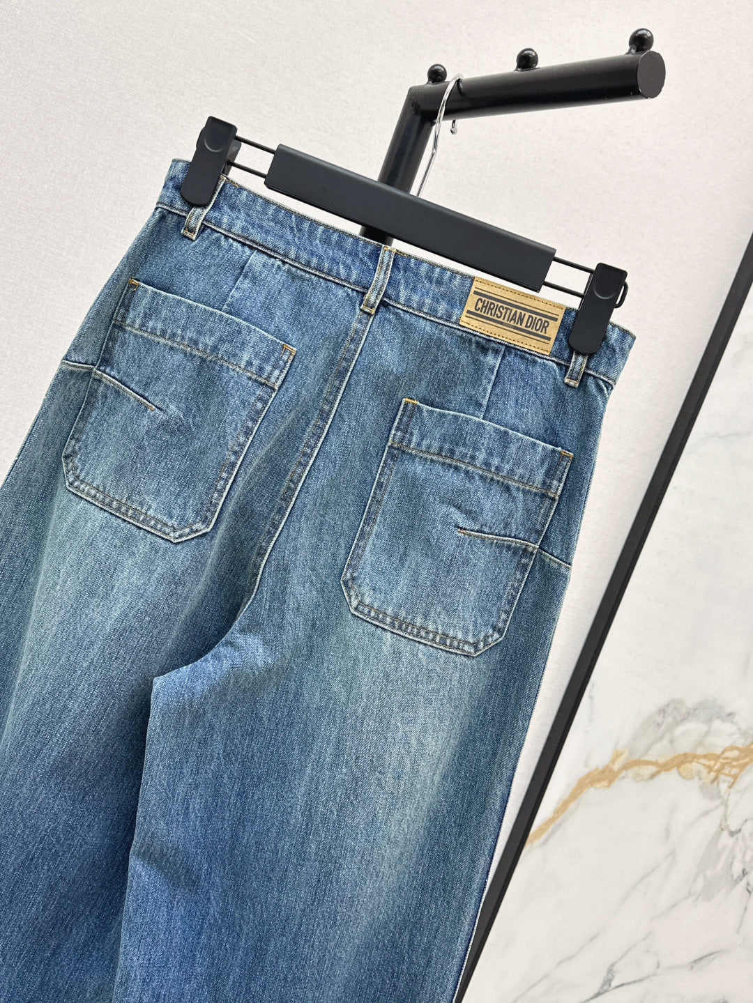 26SS NEUE Wide-Leg-Jeans