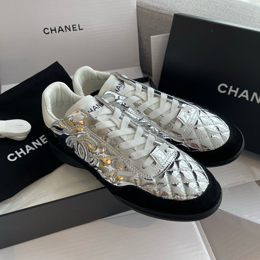 25N cool mirror silver moral training shoes