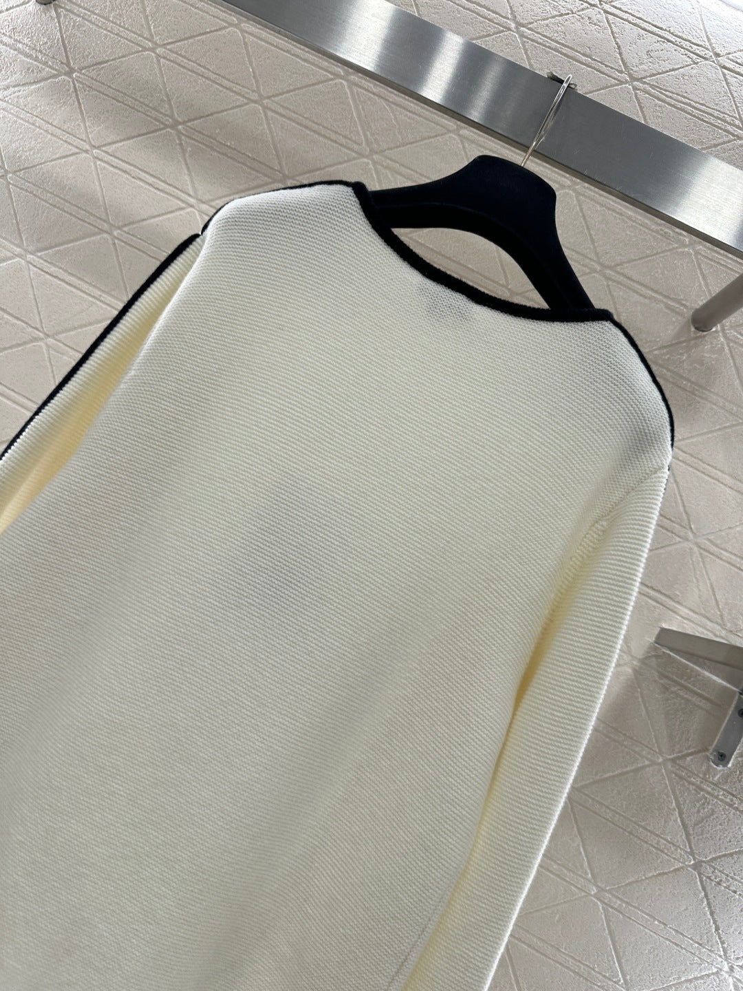 26SS NEUER Wollcardigan