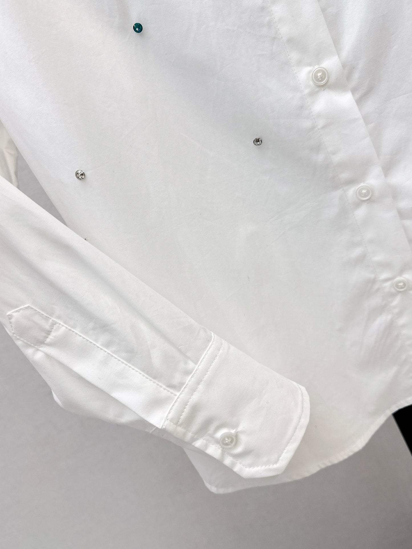 26SS NEUE Strass-Bluse