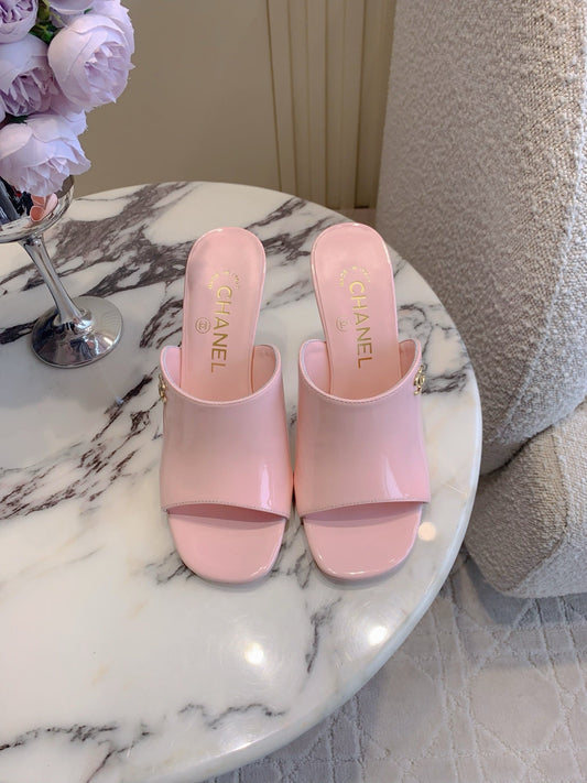 26SS NEW High-heeled sandals