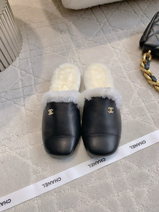26SS NEW Flat Mule Slides