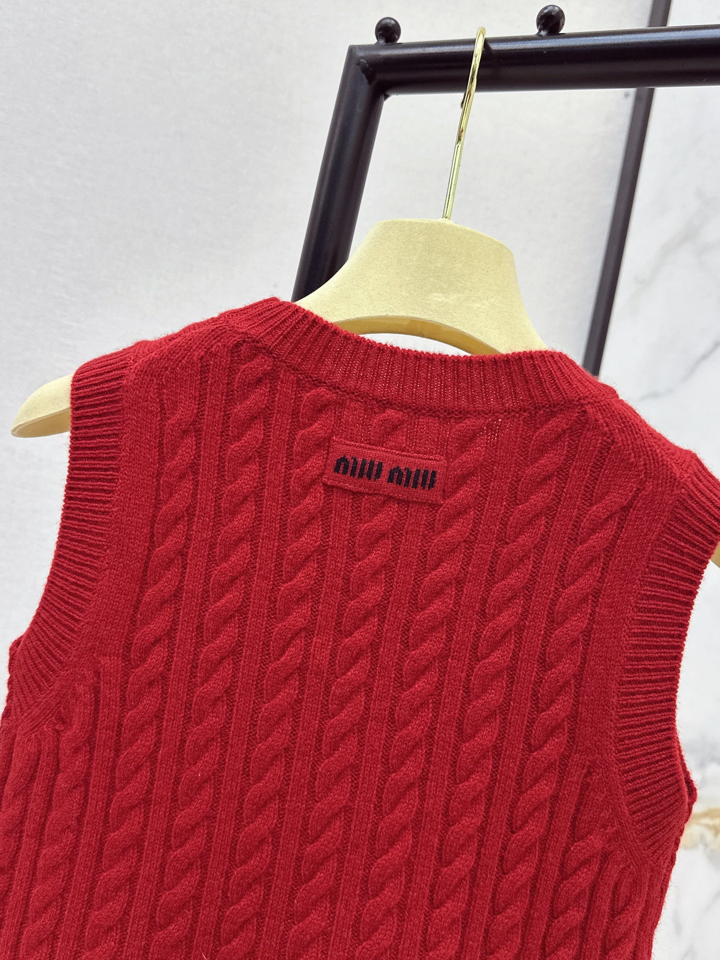 26SS NEW sleeveless knit vest