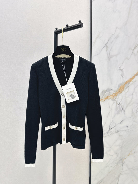 26SS NEW v-neck cardigan