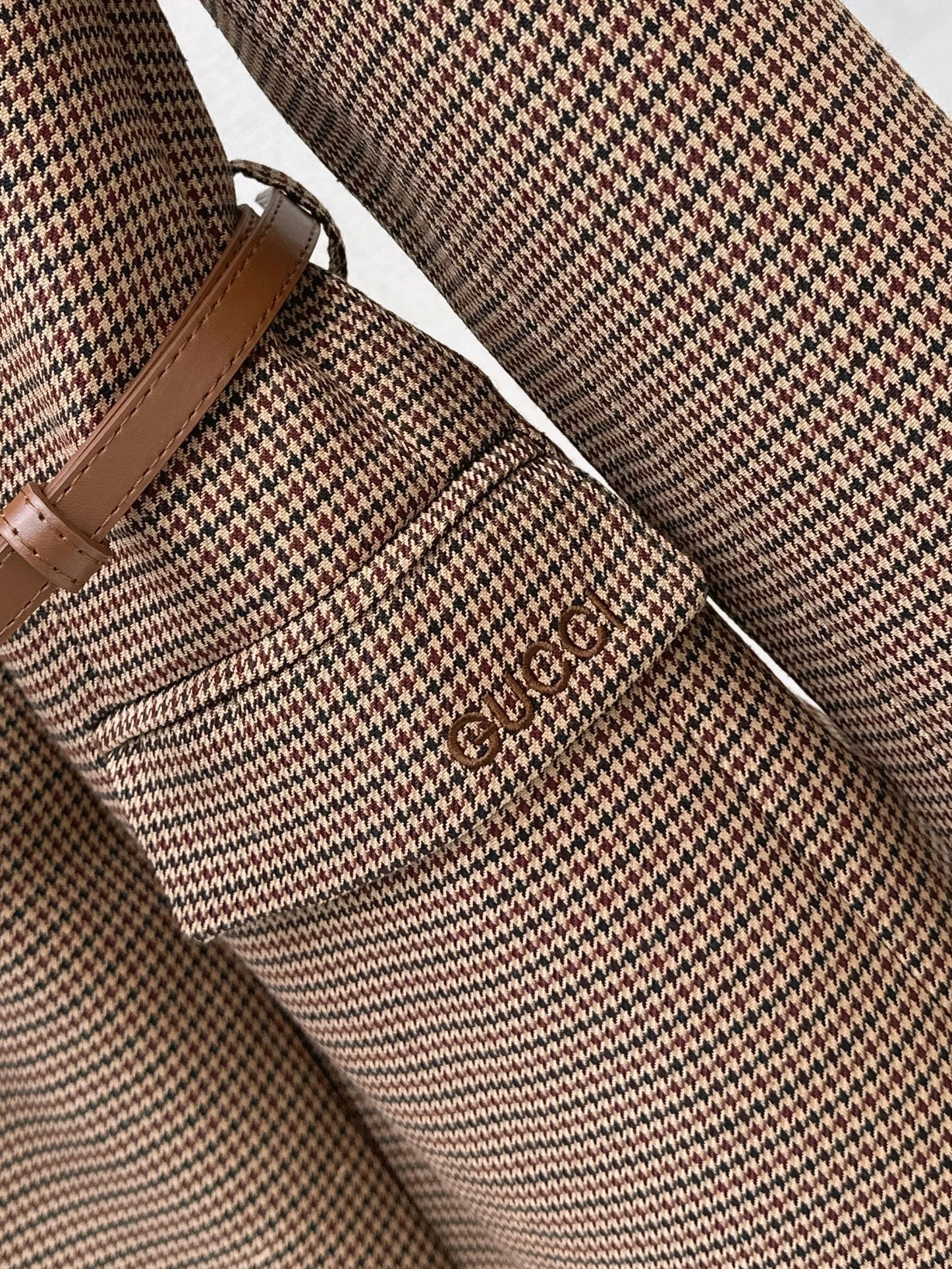 26SS NEW houndstooth black