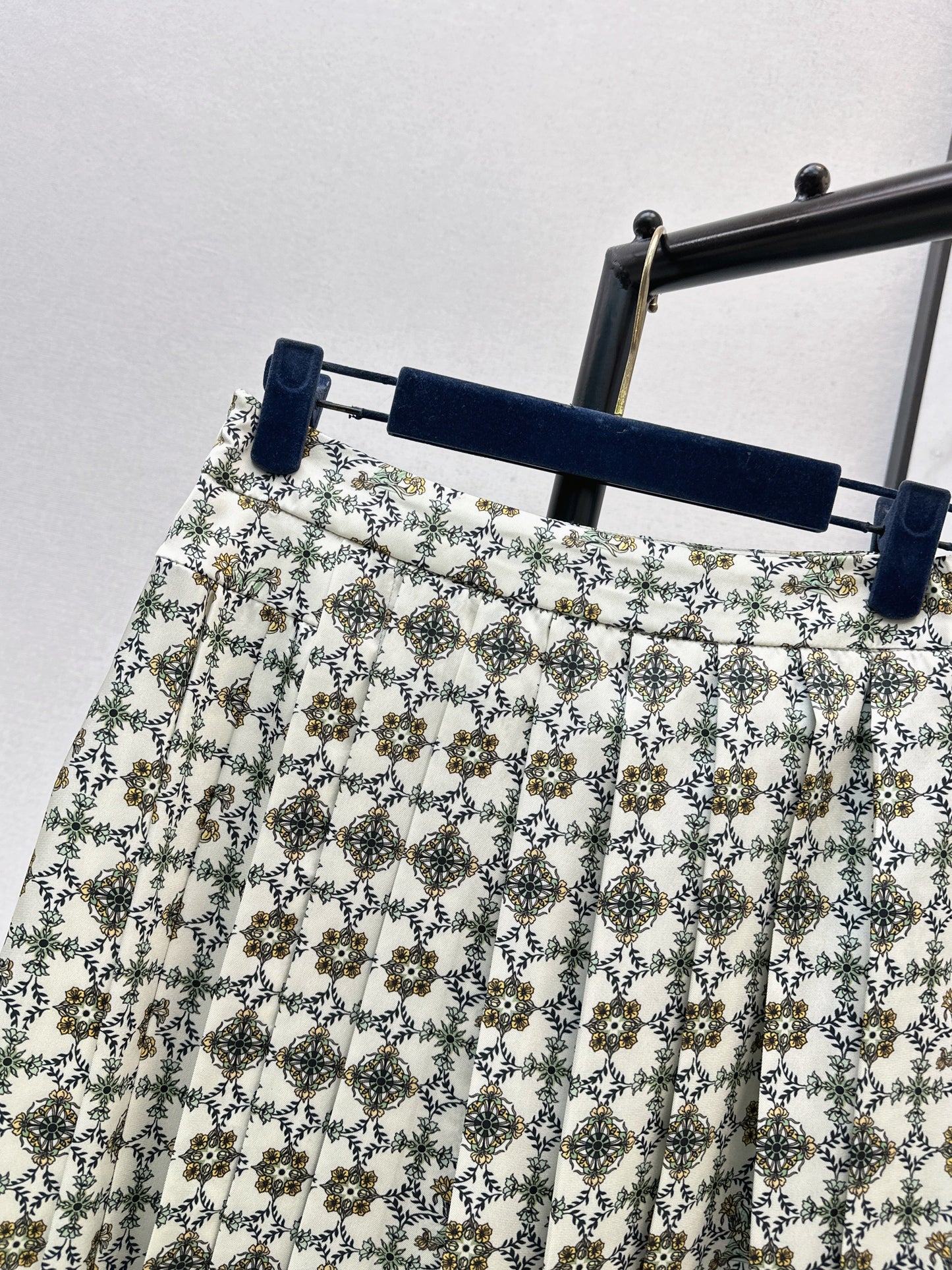 26SS NEW print pleated skirts