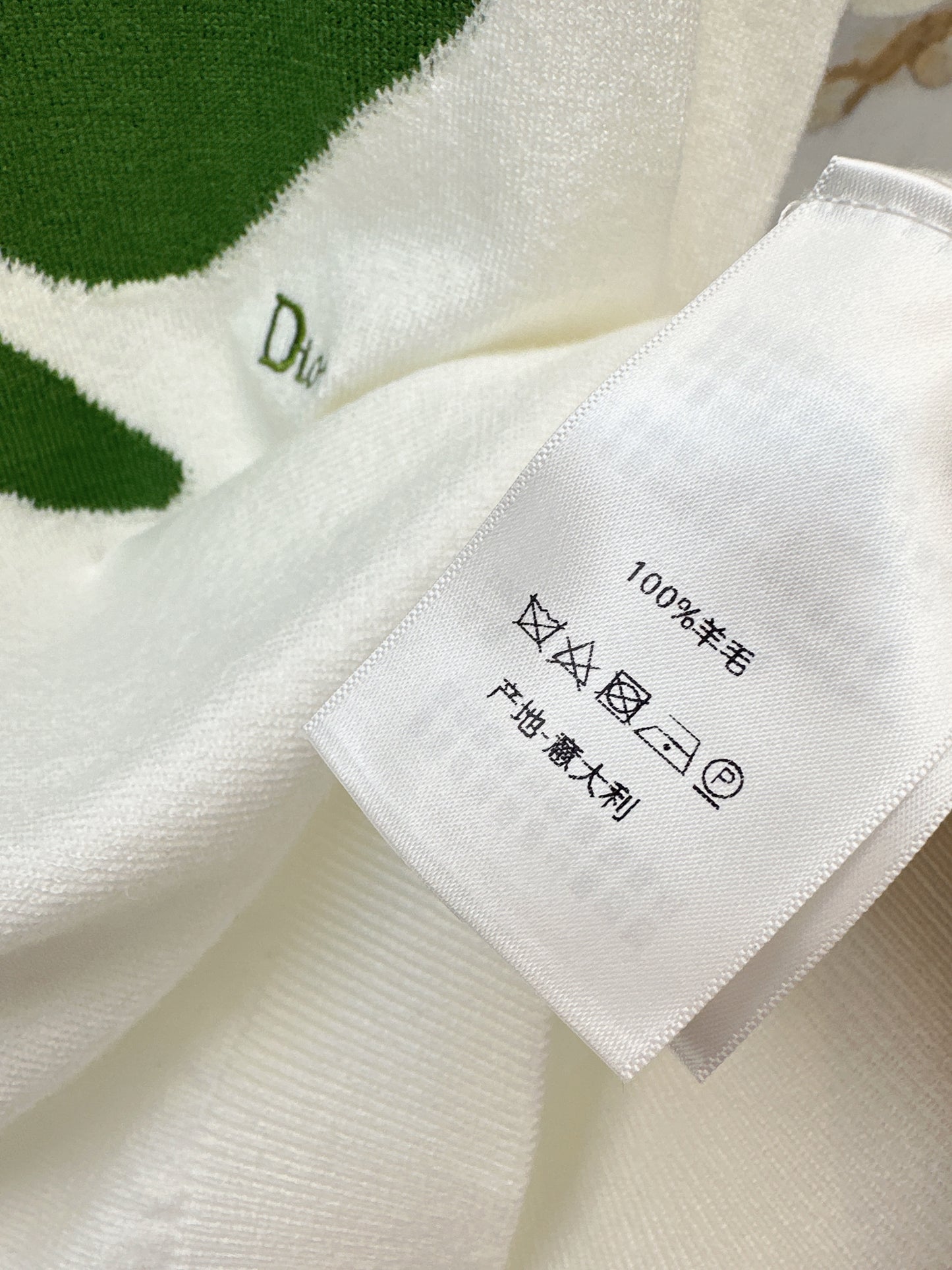26SS NEW Lucky four-leaf clover knitted short-sleeved sweater