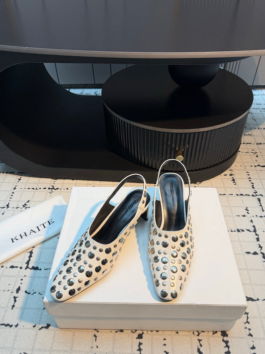 26SS NEW Punk style rivet Roman sandals