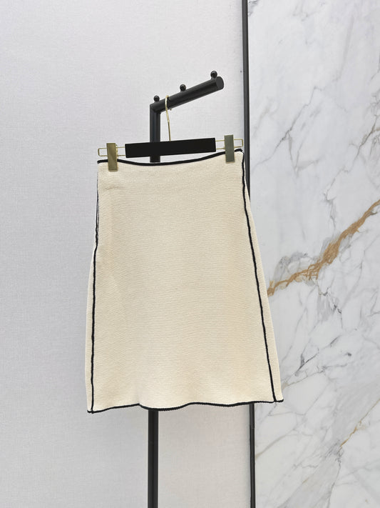 26SS NEW Contrast color trimmed hip skirt