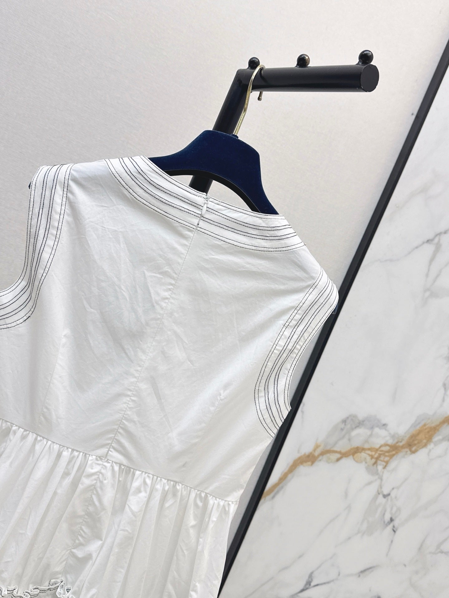 26SS NEW Sleeveless Long Dress with Ruffled Hem