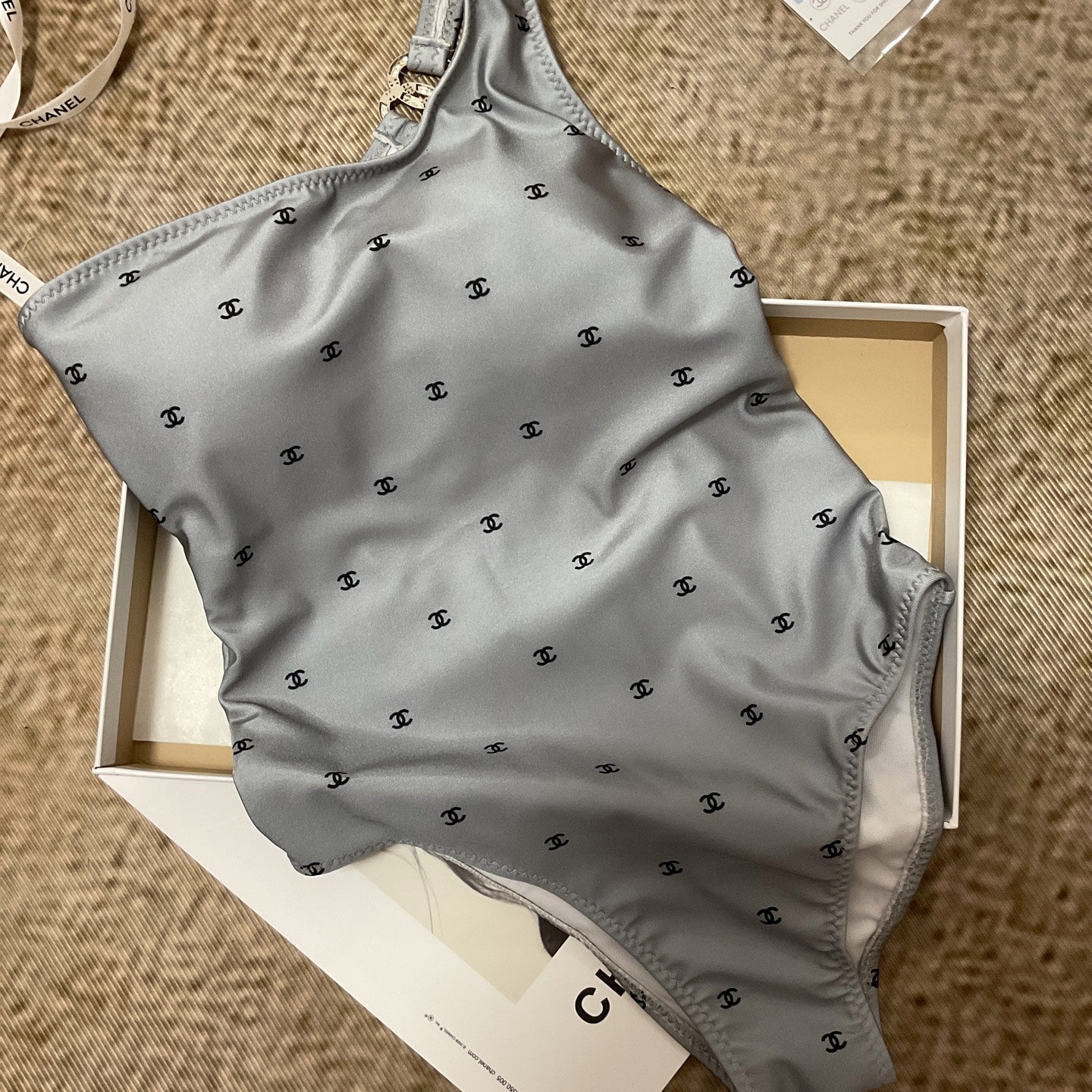 26SS NEW Grey One-Shoulder One-Piece Swimsuit 👙