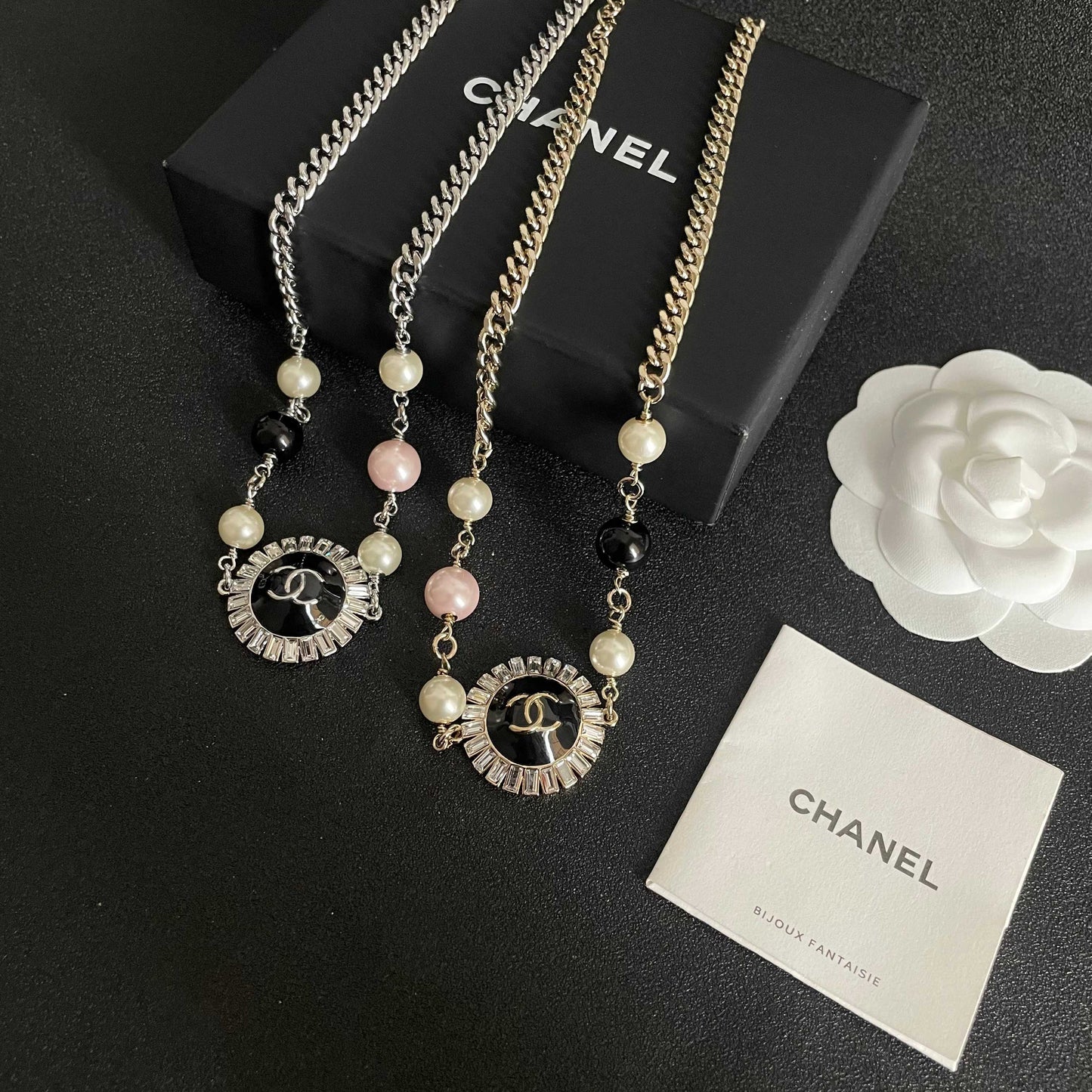 26FW New Double-Layer Pearl Double-C Necklace
