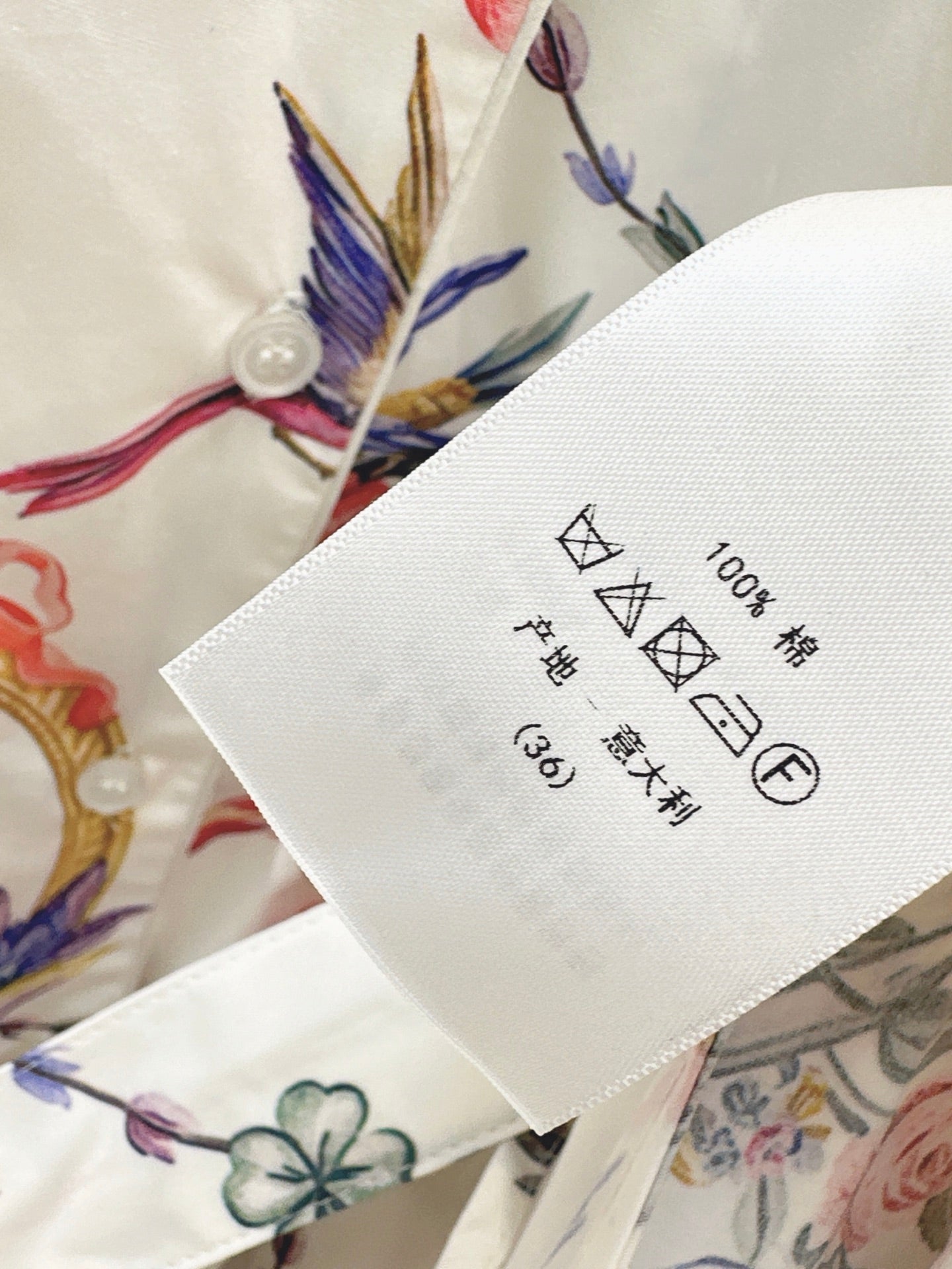 26FW New Short-Sleeve Shirt with Floral Print and Ribbon Detail 🤍