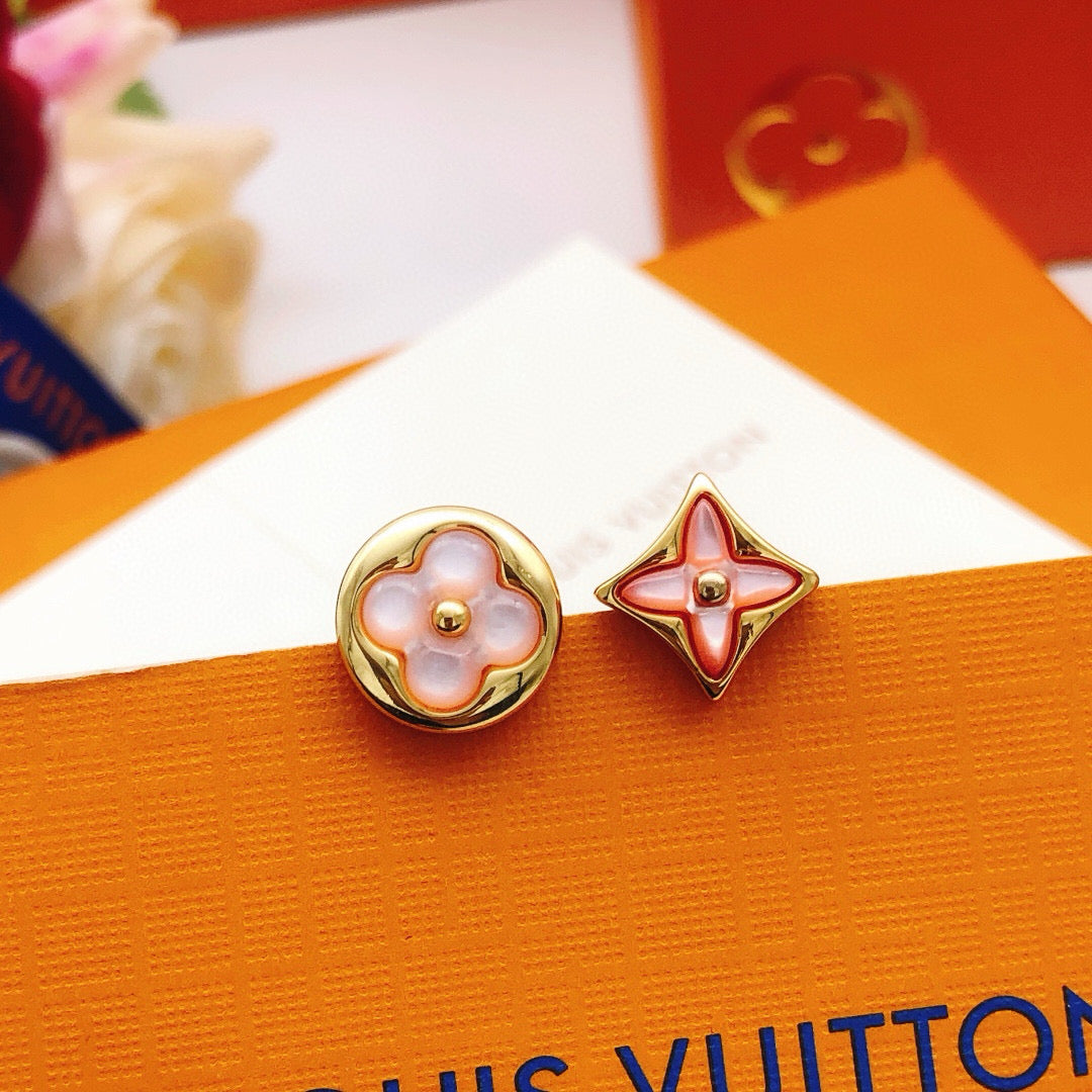 🔥HOT🔥26FW New Pink Floral Stud Earrings