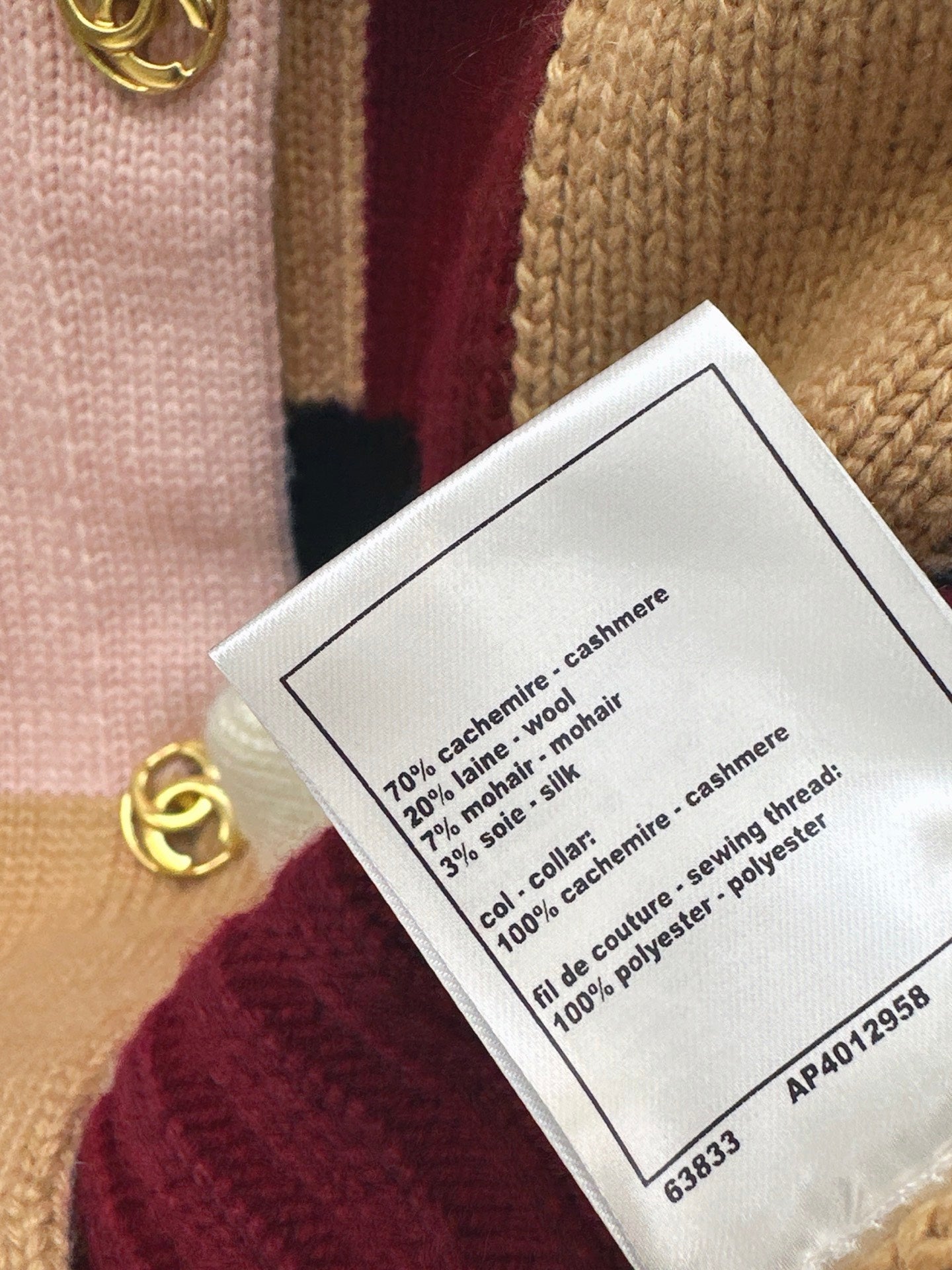 🔥Highest Quality🔥26FW New "Coco Girl" Color-Block Cashmere Cardigan with Metal Buckle 🖤