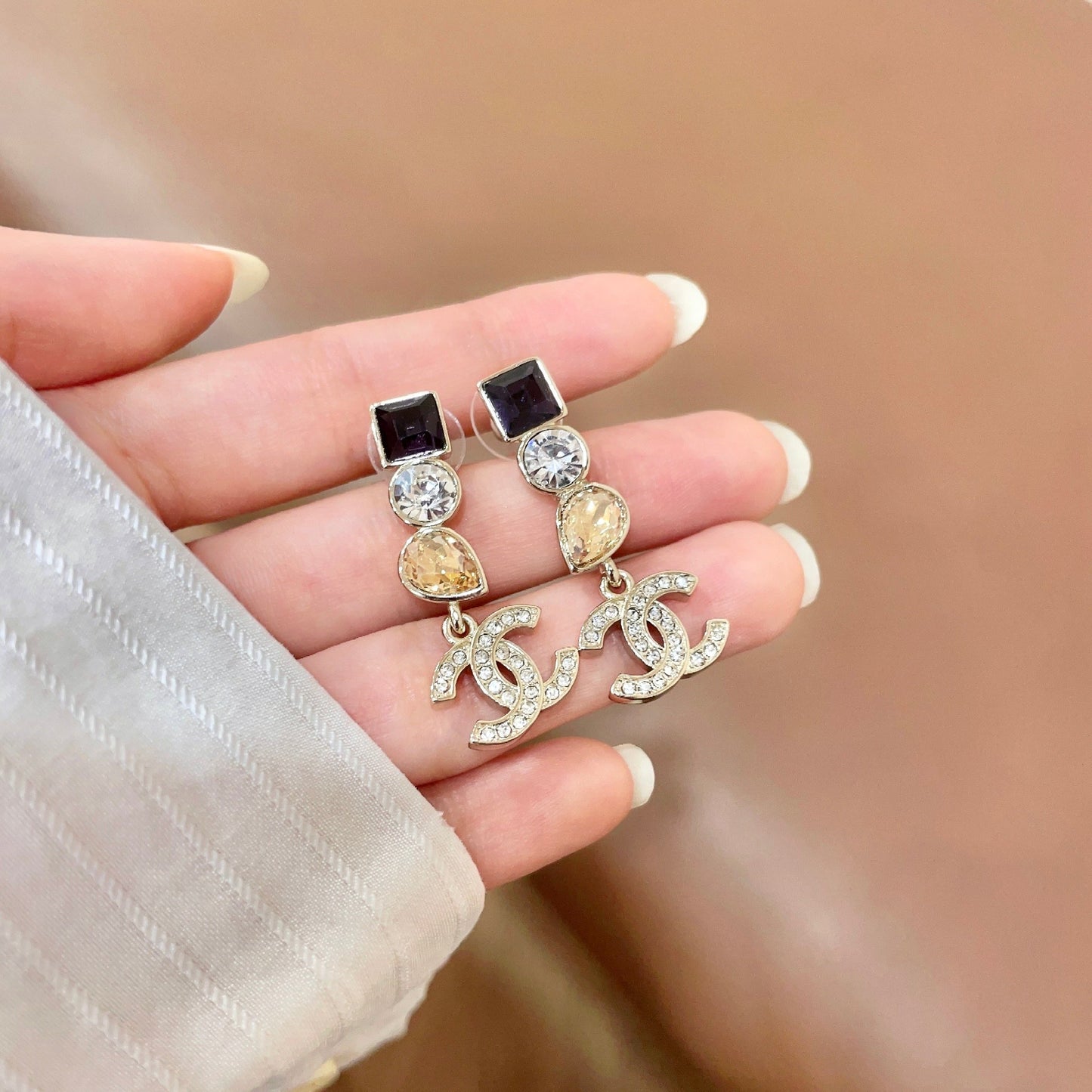 26FW New Double-C Stud Earrings