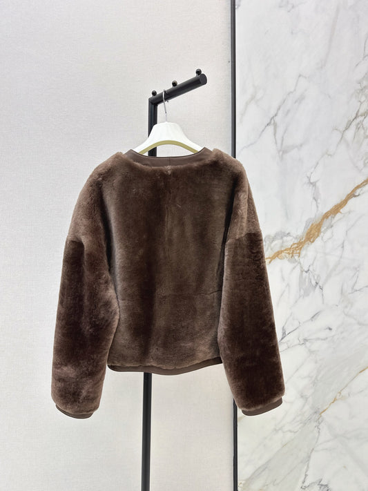 26FW New: Alpine Shearling V-Neck Oversized Jacket 🤎
