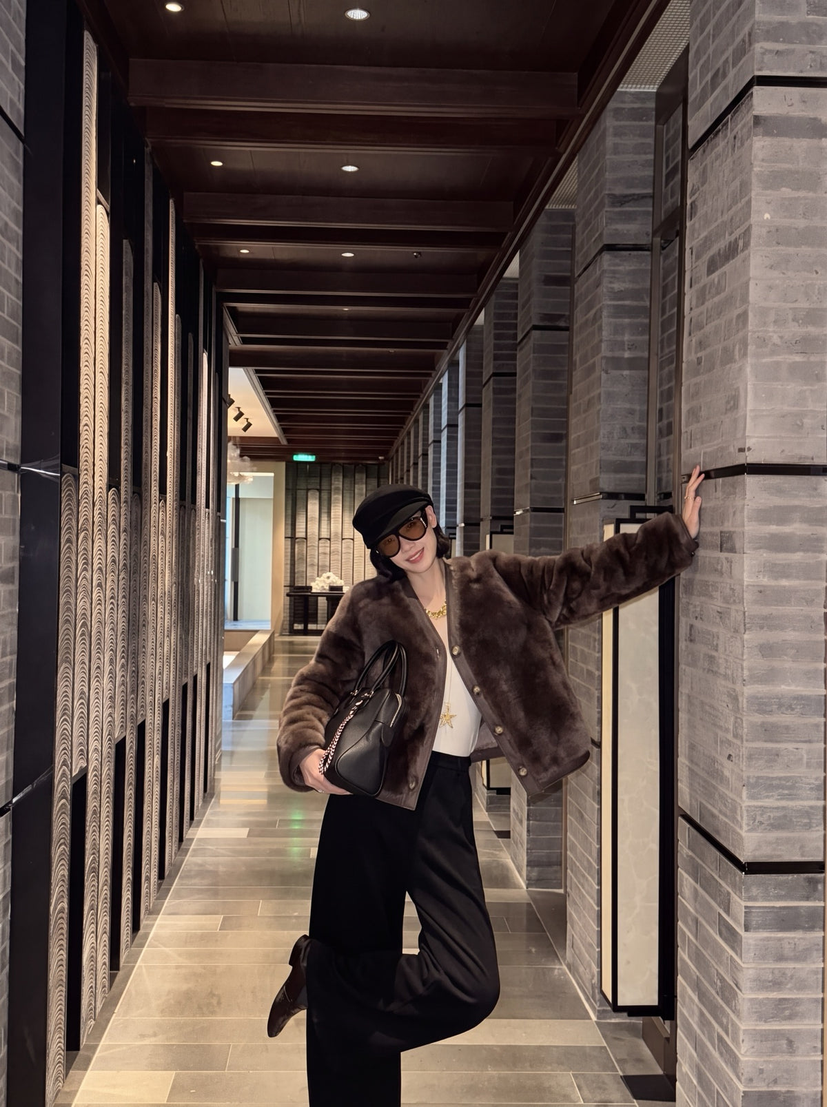 26FW New: Alpine Shearling V-Neck Oversized Jacket 🤎