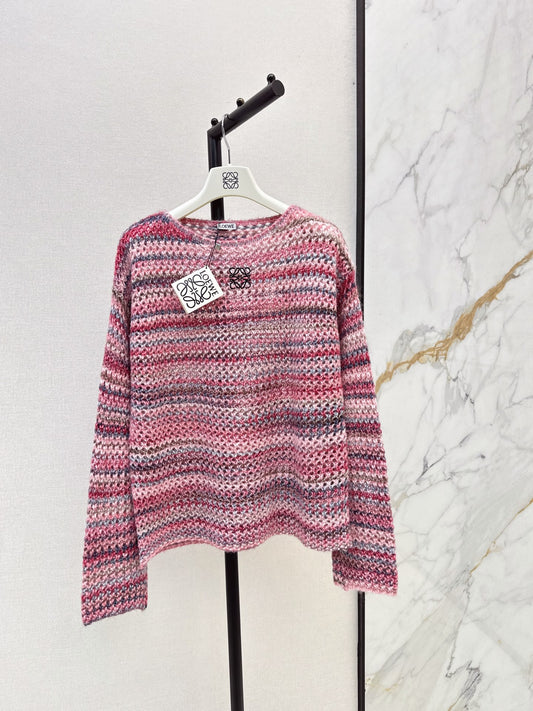 26FW New: Gradient Striped Cut-Out Knit Sweater 🩶🩷