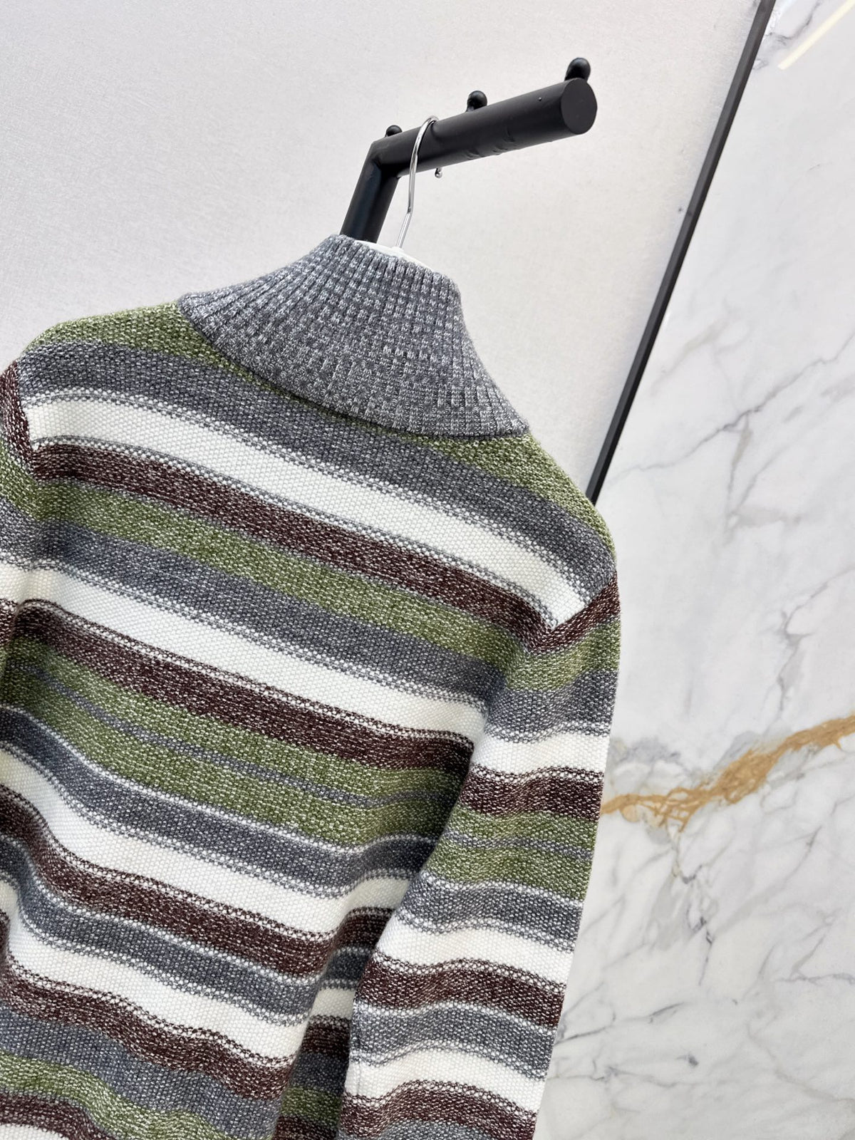 26FW New Color-Block Striped Cardigan 🤍