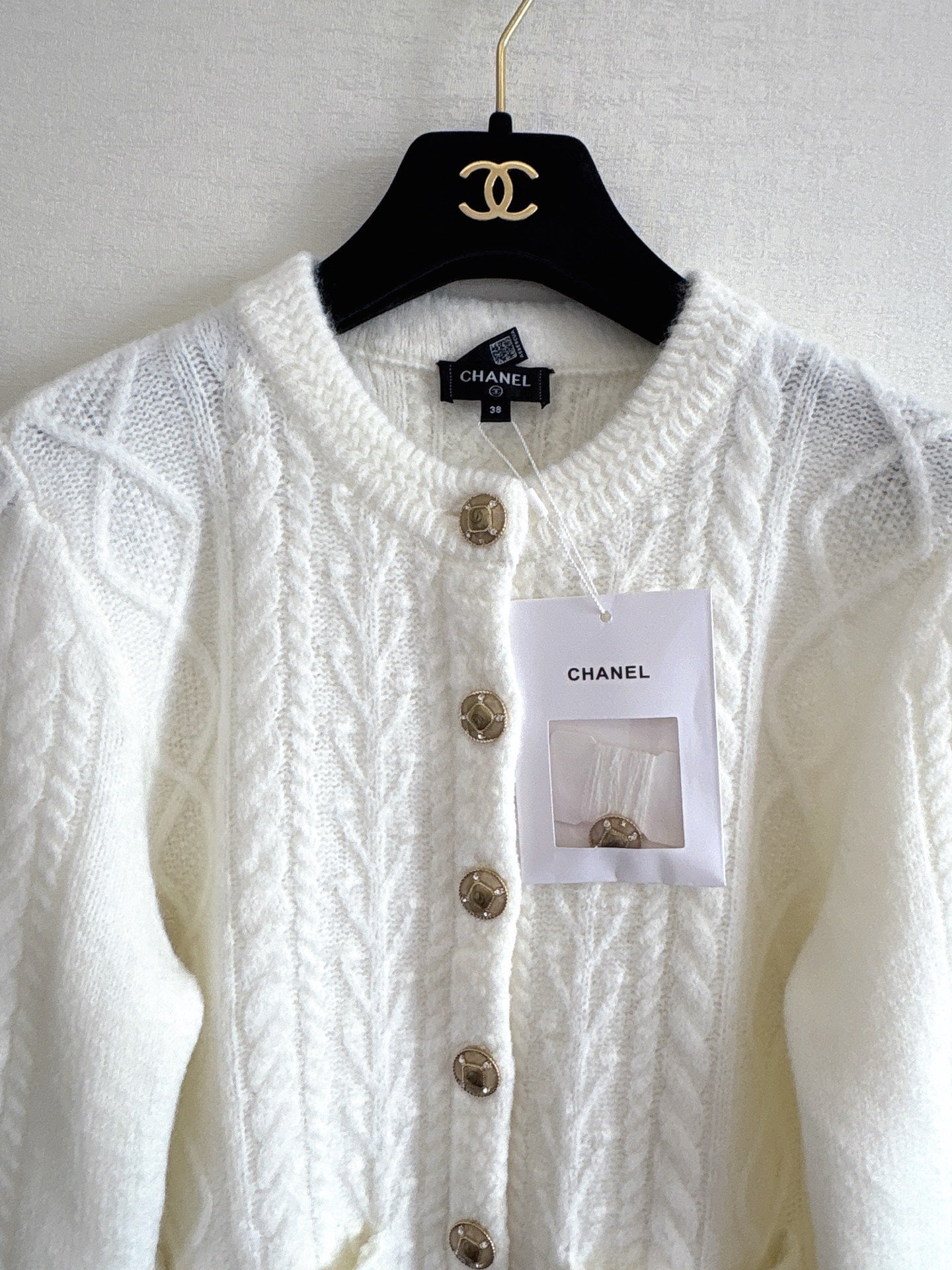 Simple round neck cardigan