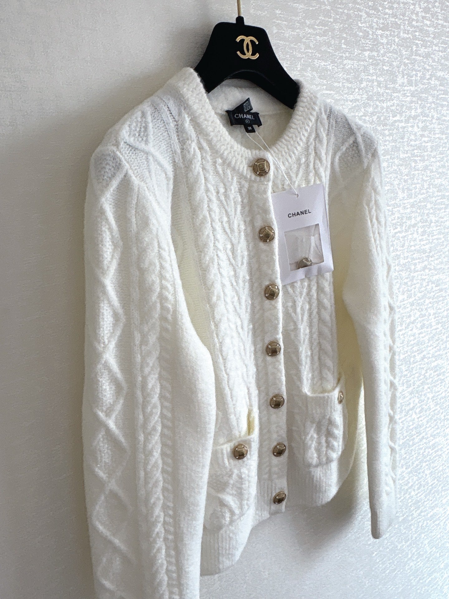 Simple round neck cardigan