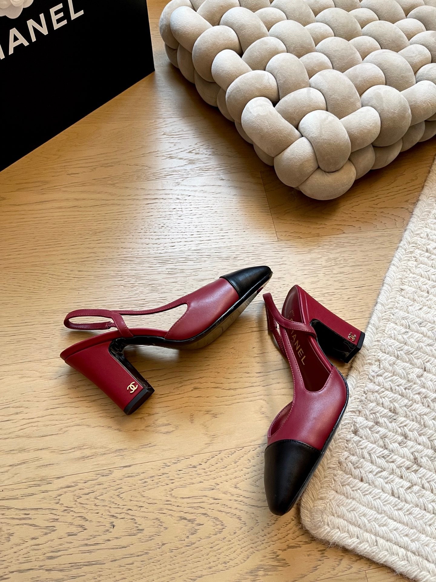 Slingback sandal series