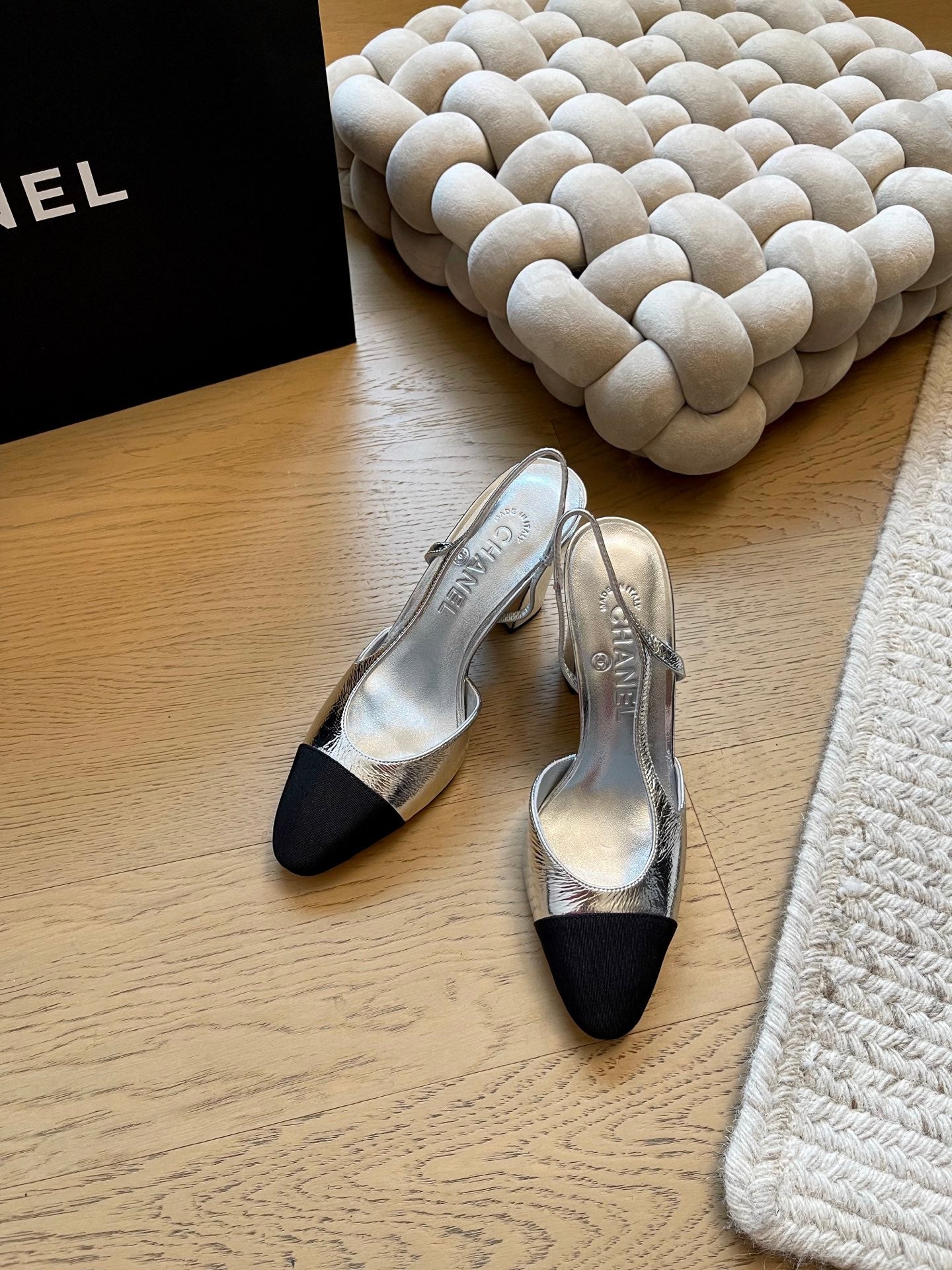 Slingback sandal series