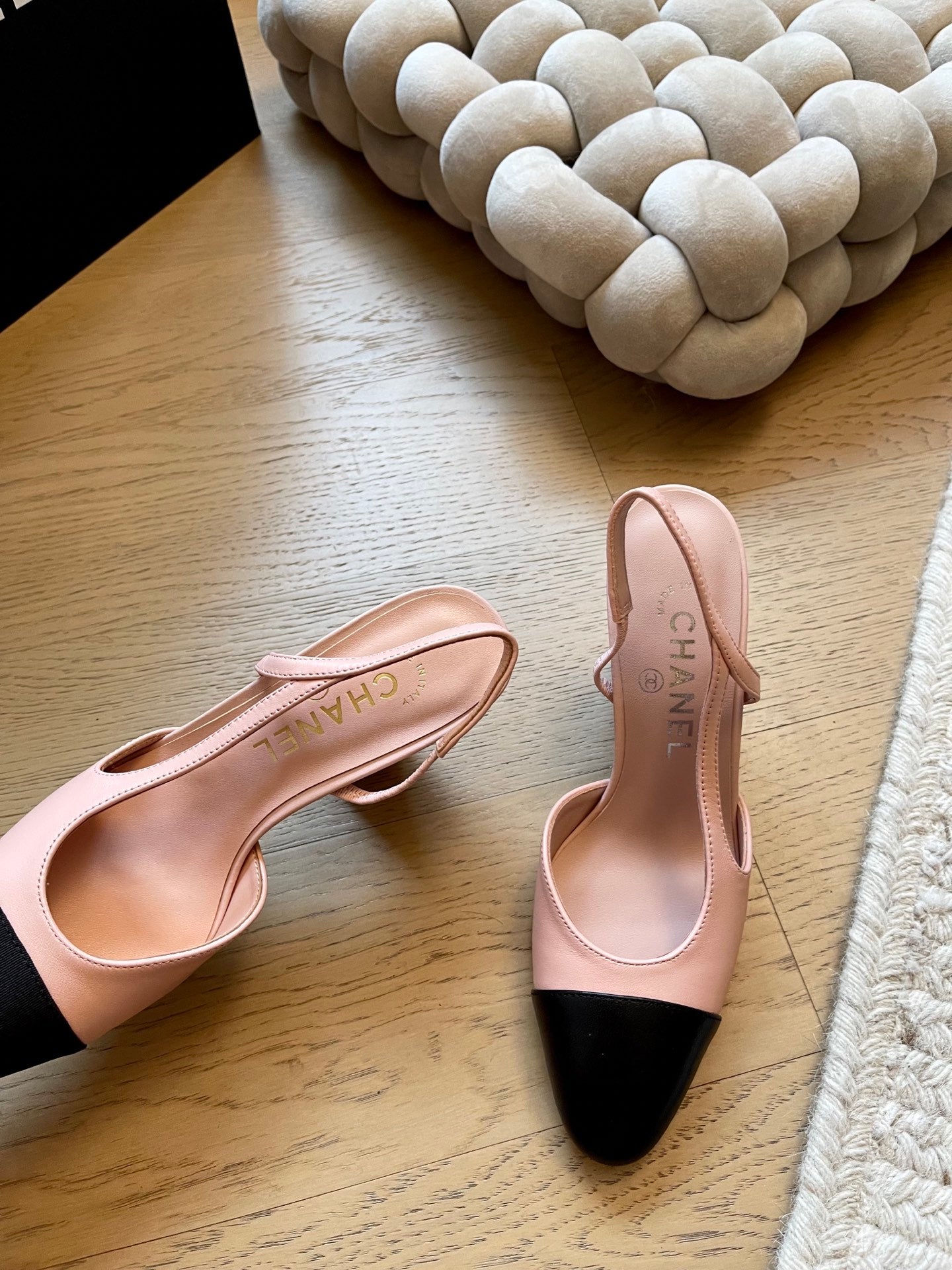 Slingback sandal series