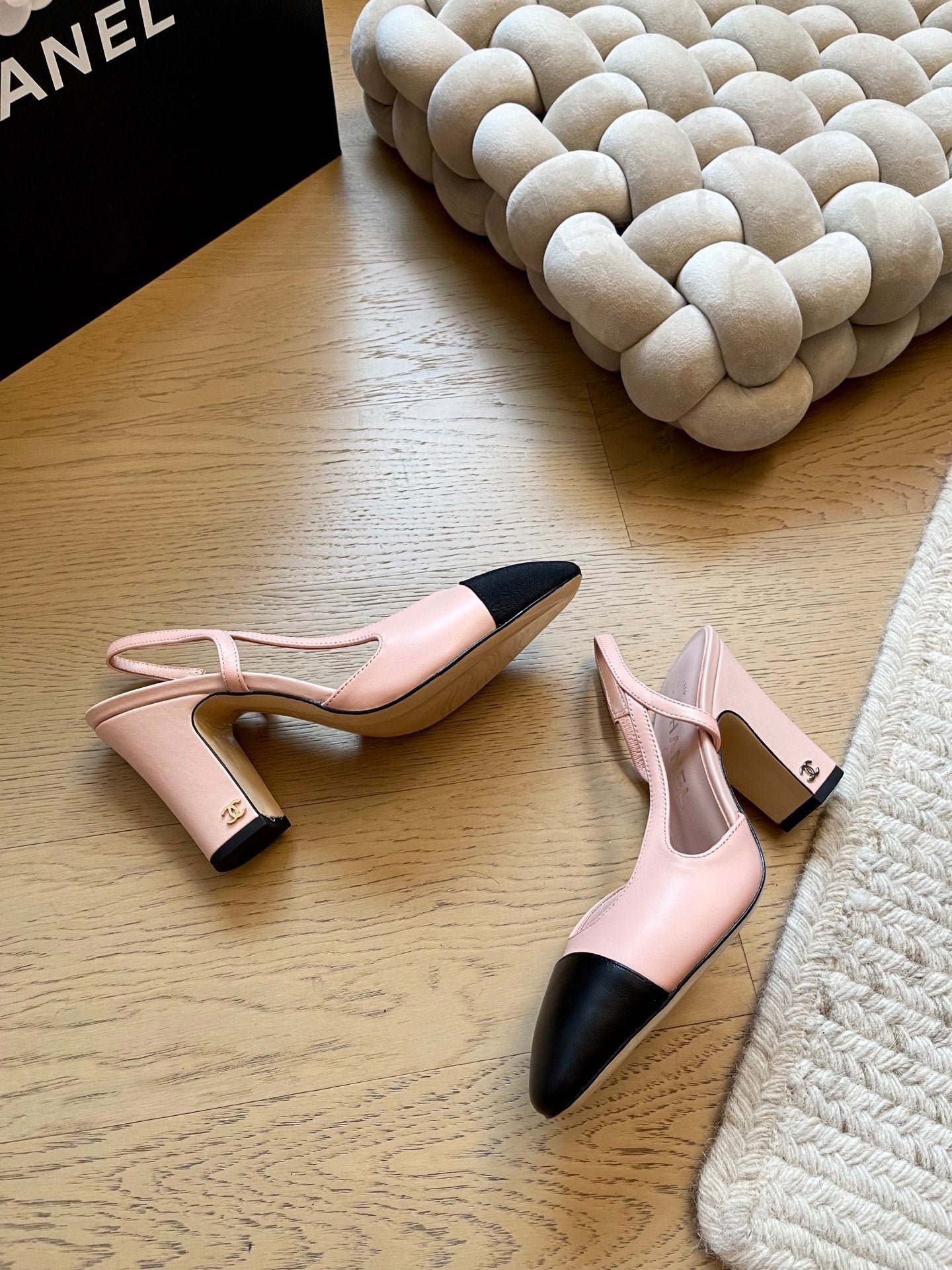 Slingback sandal series