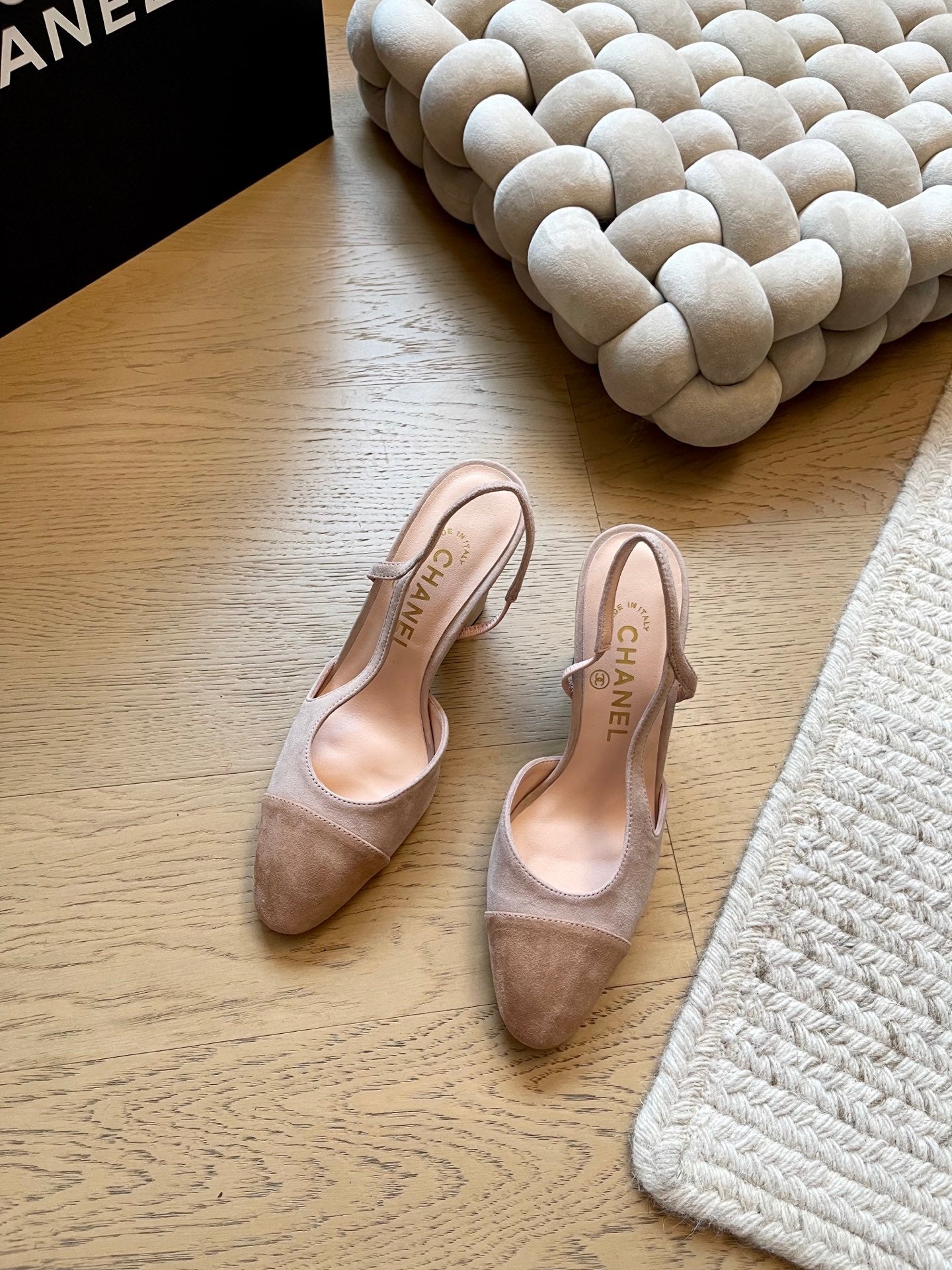 Slingback sandal series