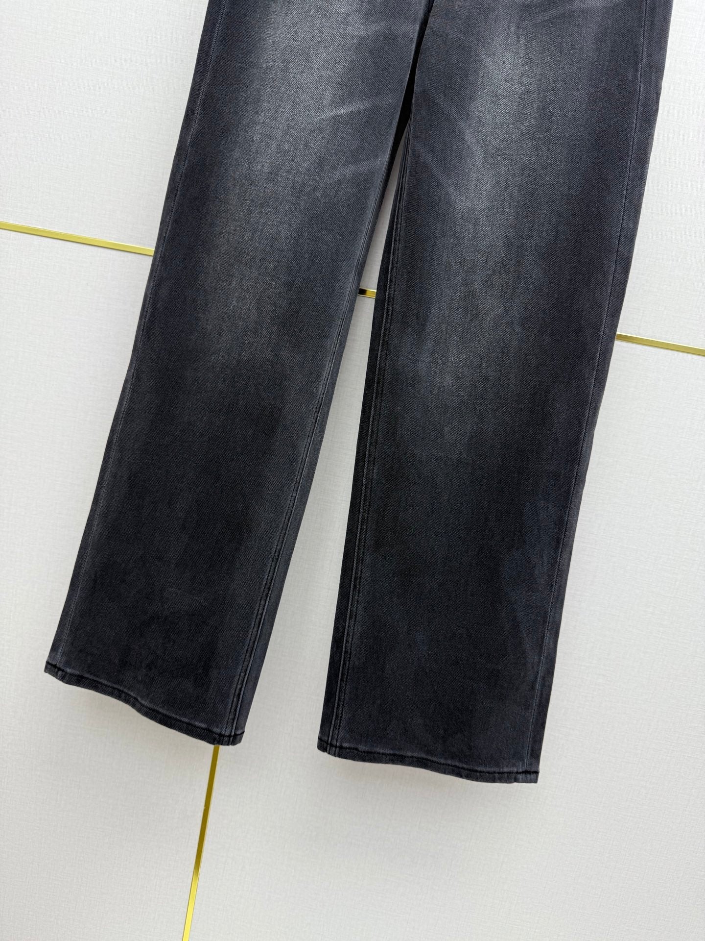 Gradient straight-leg jeans