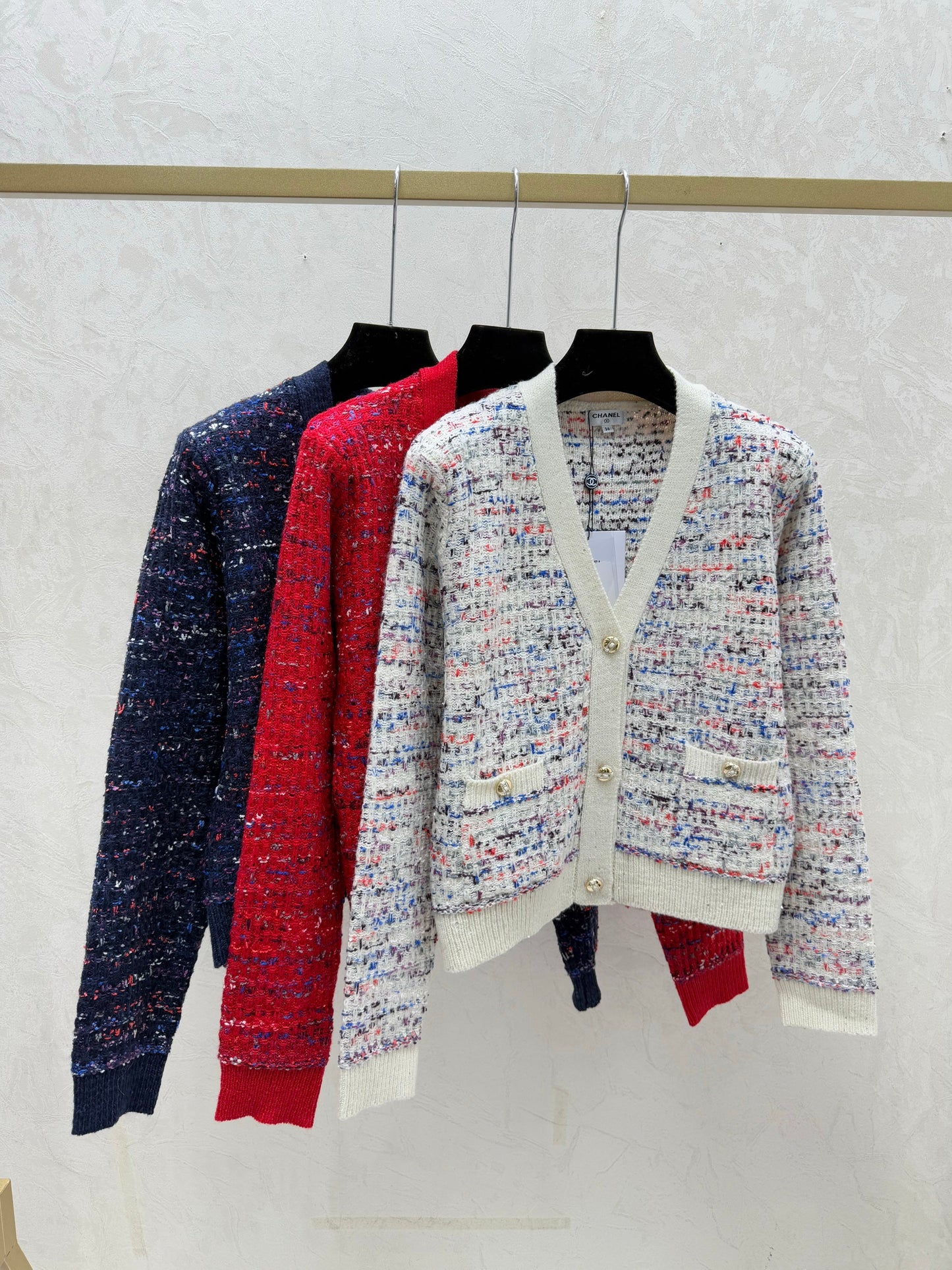 🔥HOT🔥26SS NEW Colorblock V-neck long-sleeved cardigan