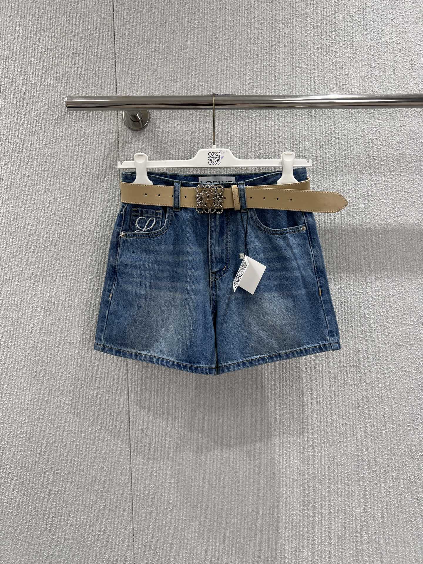 26SS NEW Advanced custom embroidered back pocket denim shorts