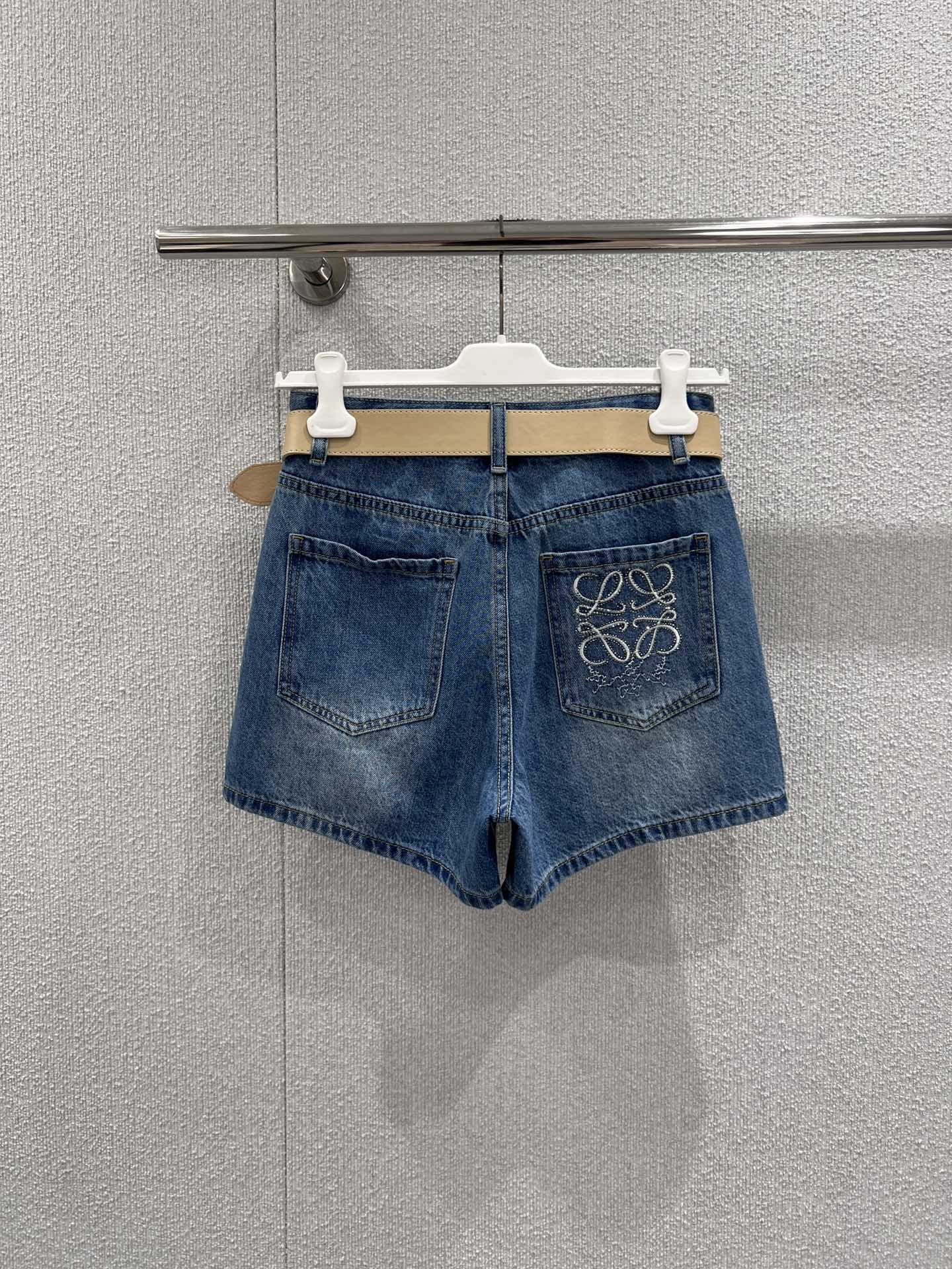 26SS NEW Advanced custom embroidered back pocket denim shorts