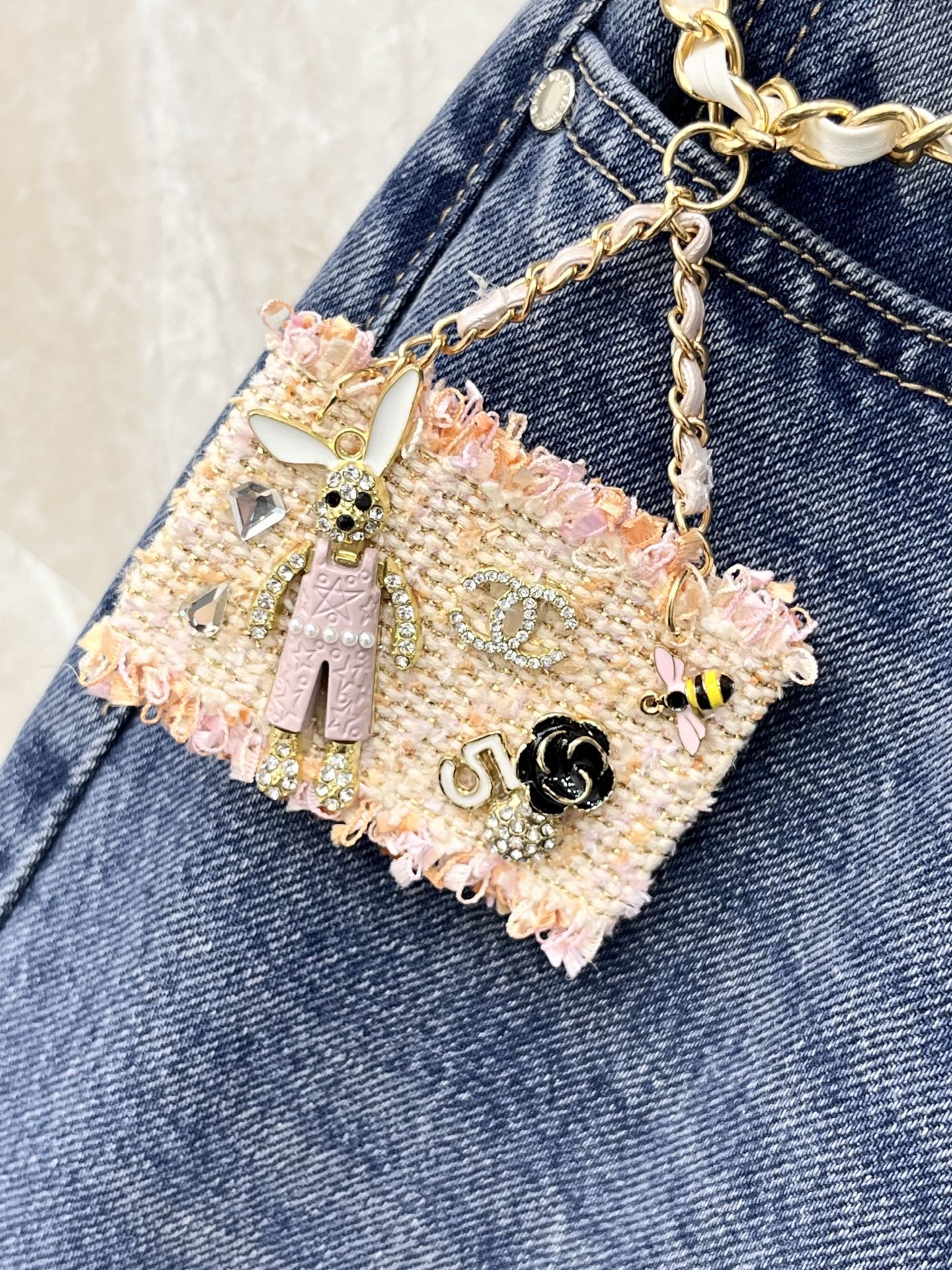 26SS NEUE Customized Diamond Jeans mit weitem Bein im Distressed-Look