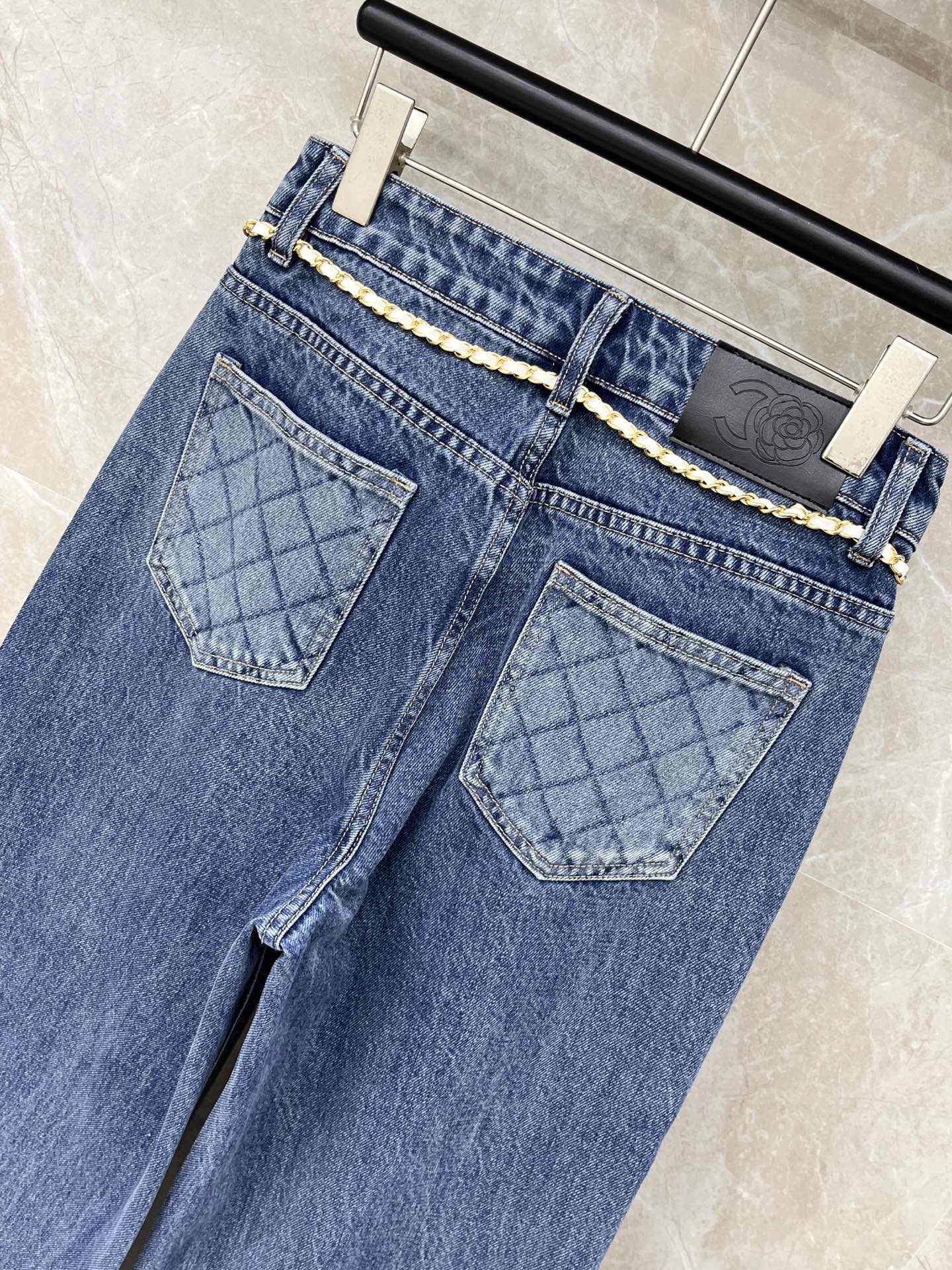 26SS NEUE Customized Diamond Jeans mit weitem Bein im Distressed-Look