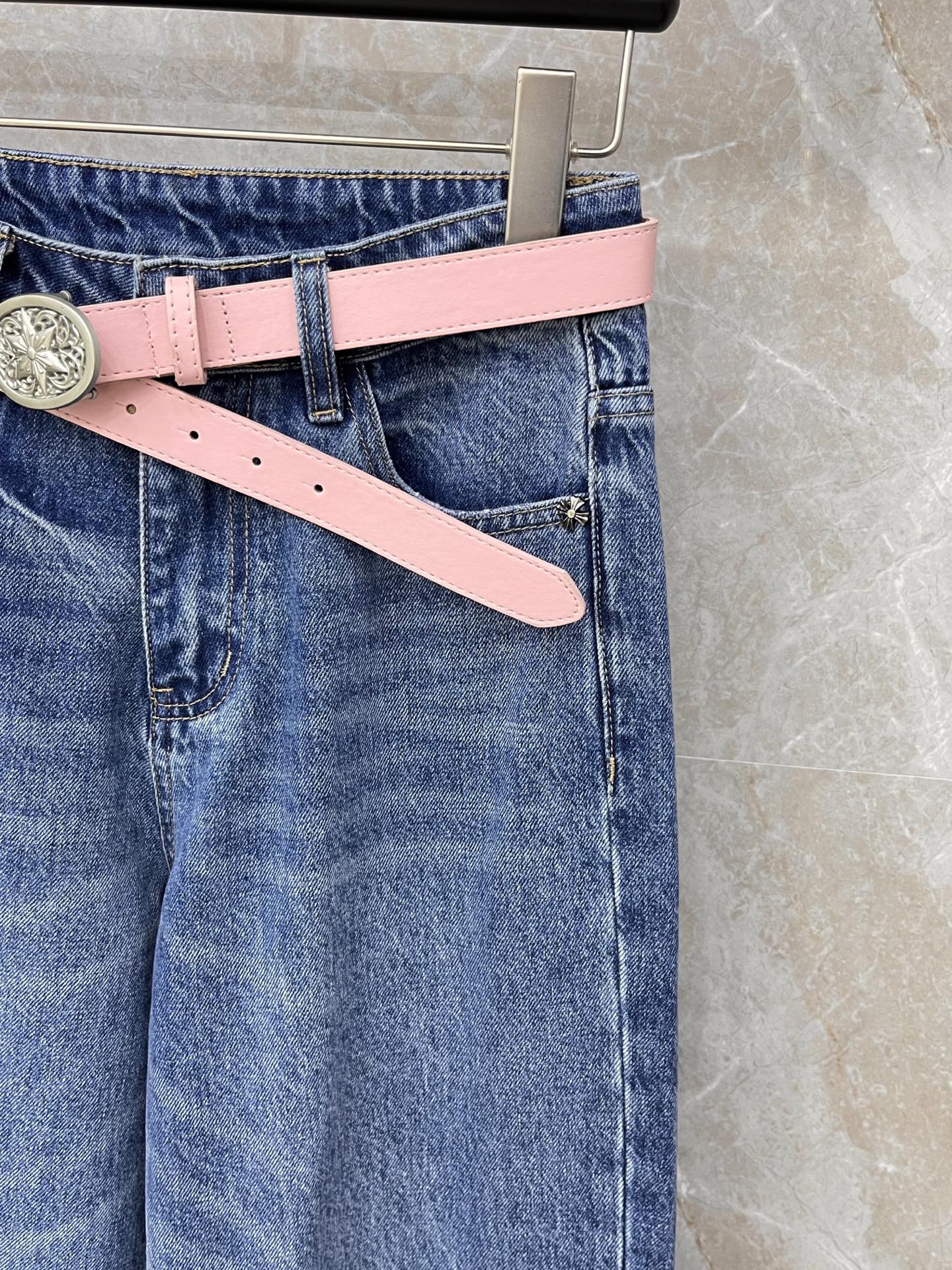 26SS NEW pink and white cross pattern jeans