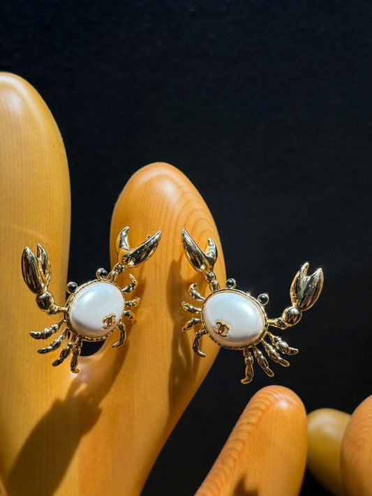 26SS NEW Ocean Resort Collection Little Crab Earrings 🦀