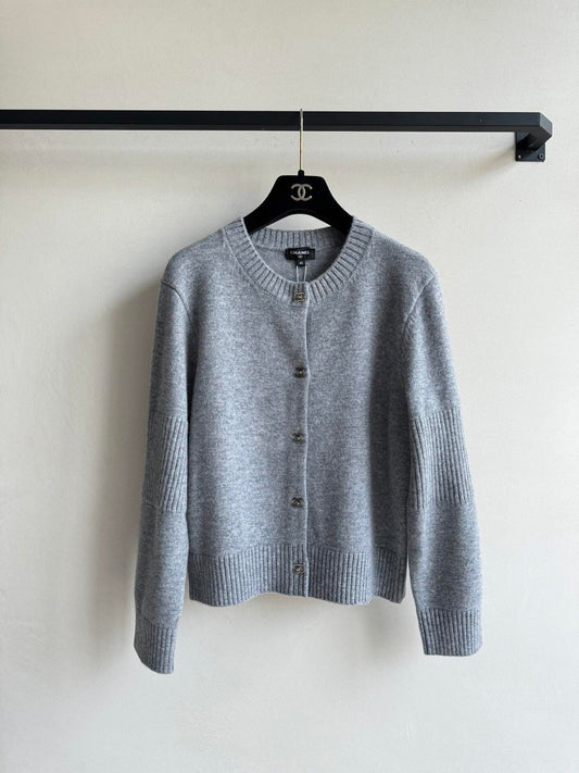 🔥Highest Quality🔥26FW New Cashmere Cardigan with Double-C Clasp