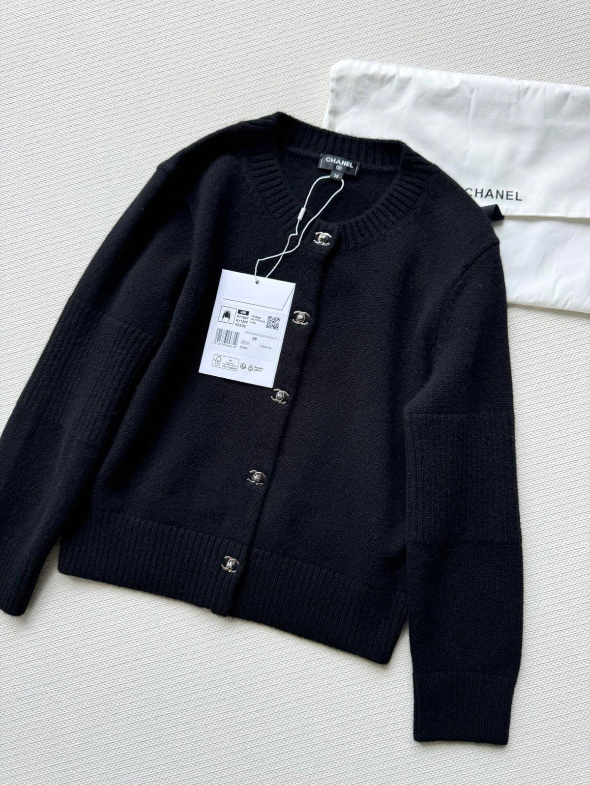 🔥Highest Quality🔥26FW New Cashmere Cardigan with Double-C Clasp