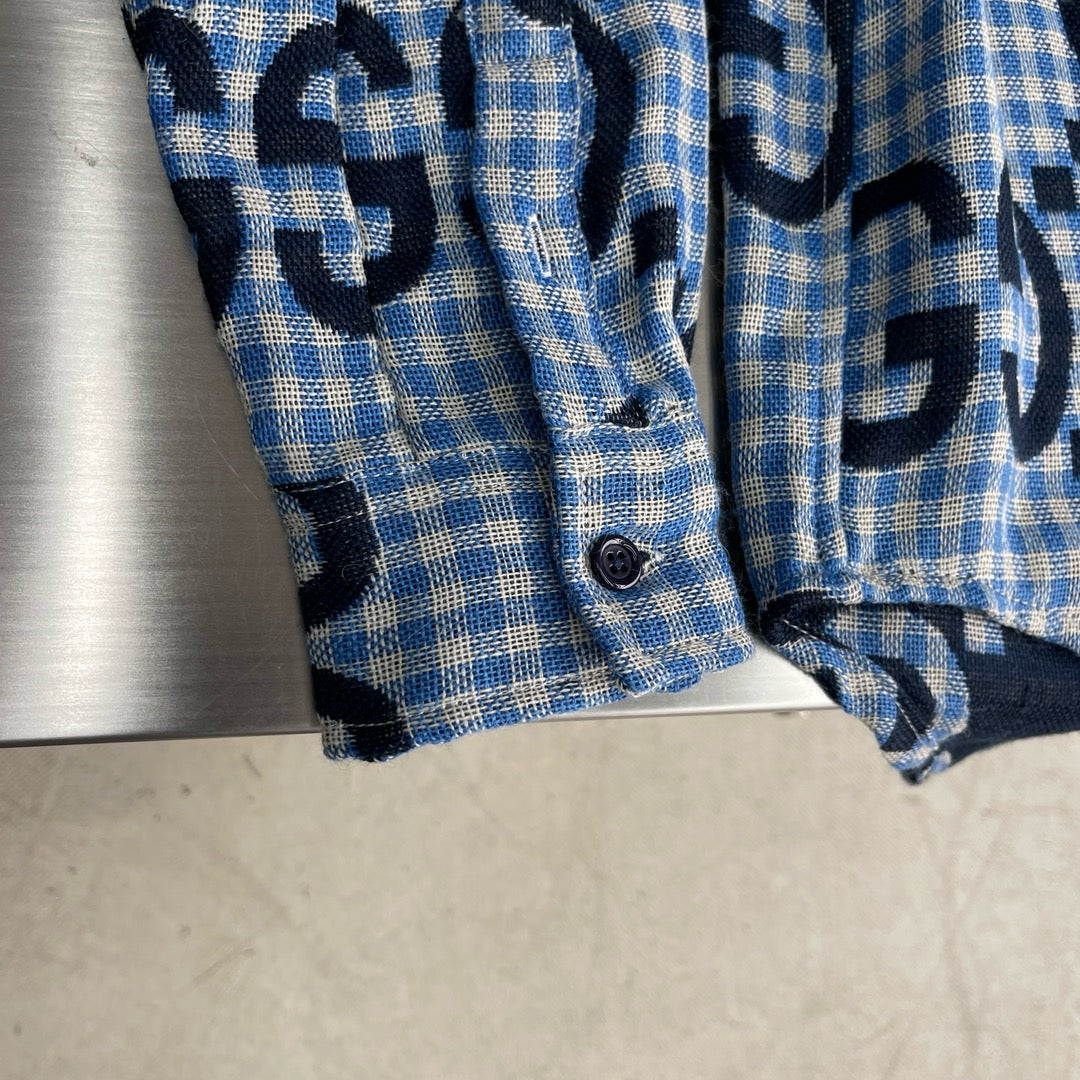 Camisa de lana con logo jacquard