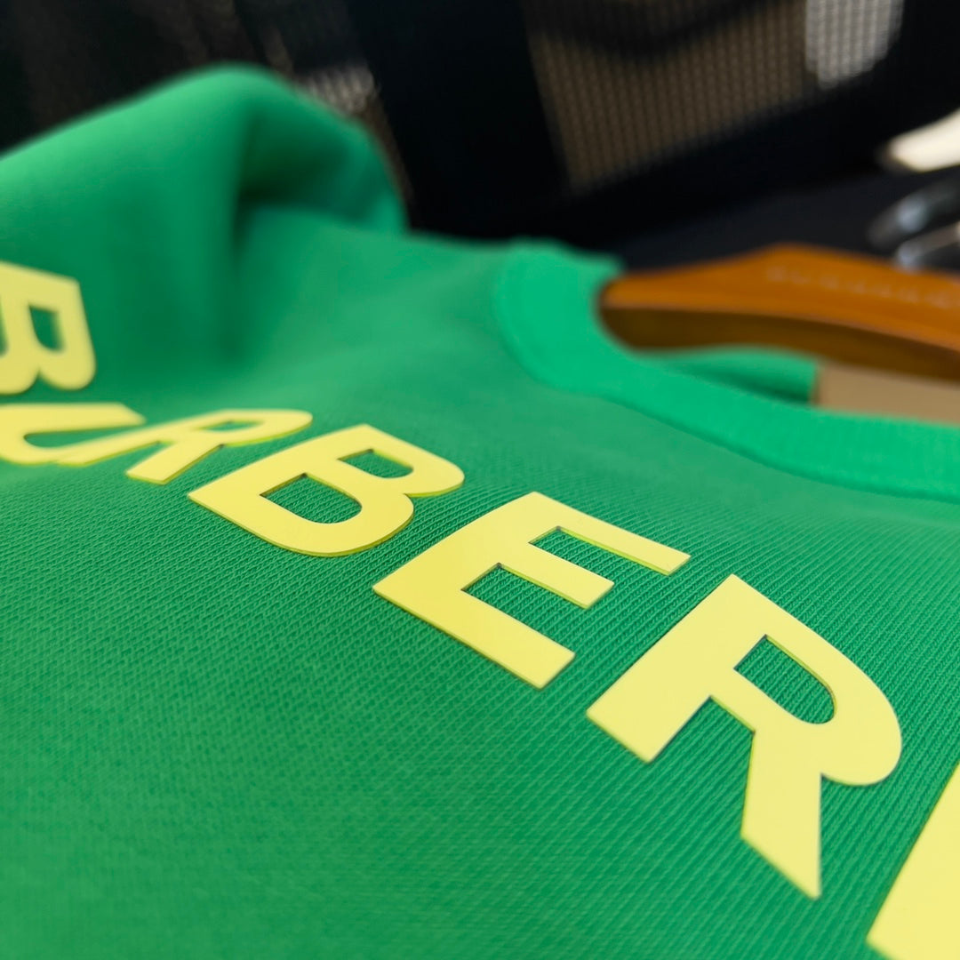 Sudadera de algodón estampada con cuello redondo