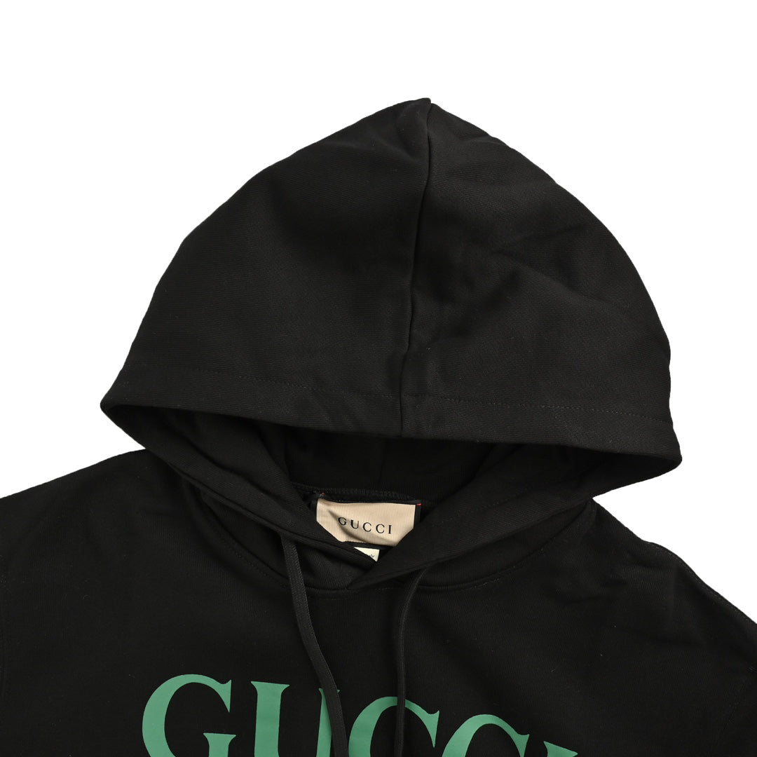 Sudadera con capucha desmontable y estampado de pintalabios en las mangas.