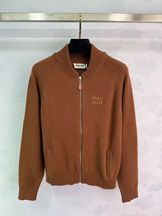 New Maillard-colored zippered knit cardigan.