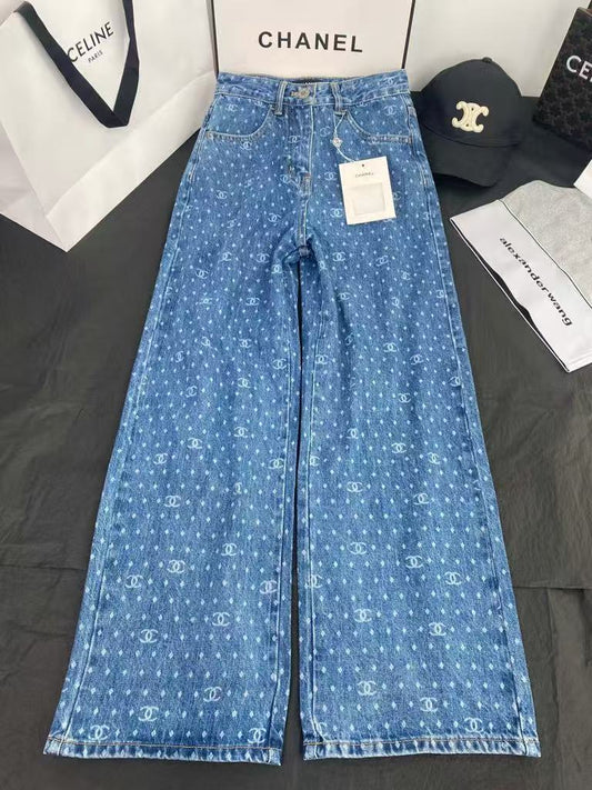 Order these wide-leg straight-leg pants.