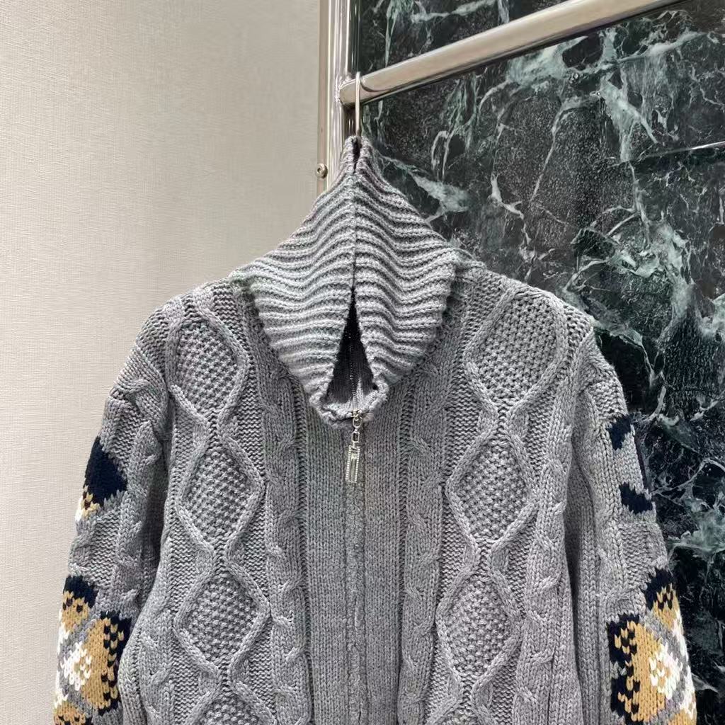 New for Early Fall 2025, this knitted jacquard zipper sweater
