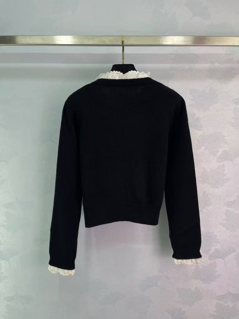 New Early Fall Lace-Trimmed Knit Cardigan