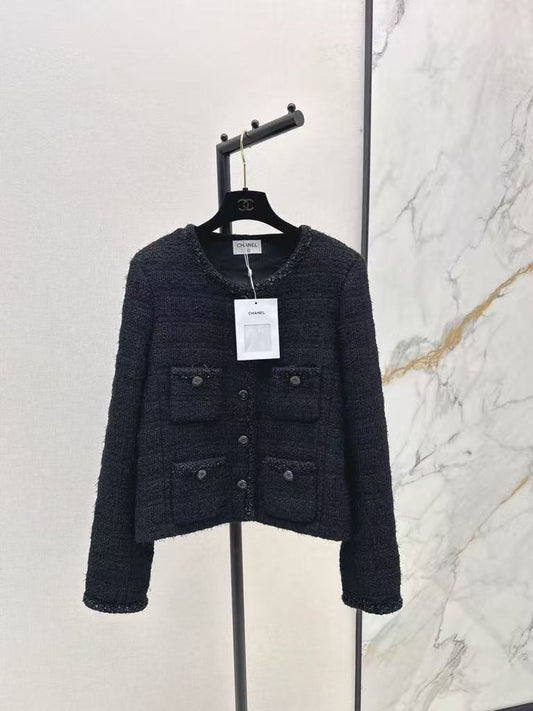 The latest fall/winter style, a versatile black woven jacket.