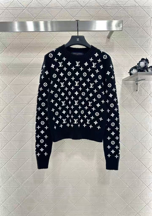 Embroidered jacquard pullover sweater